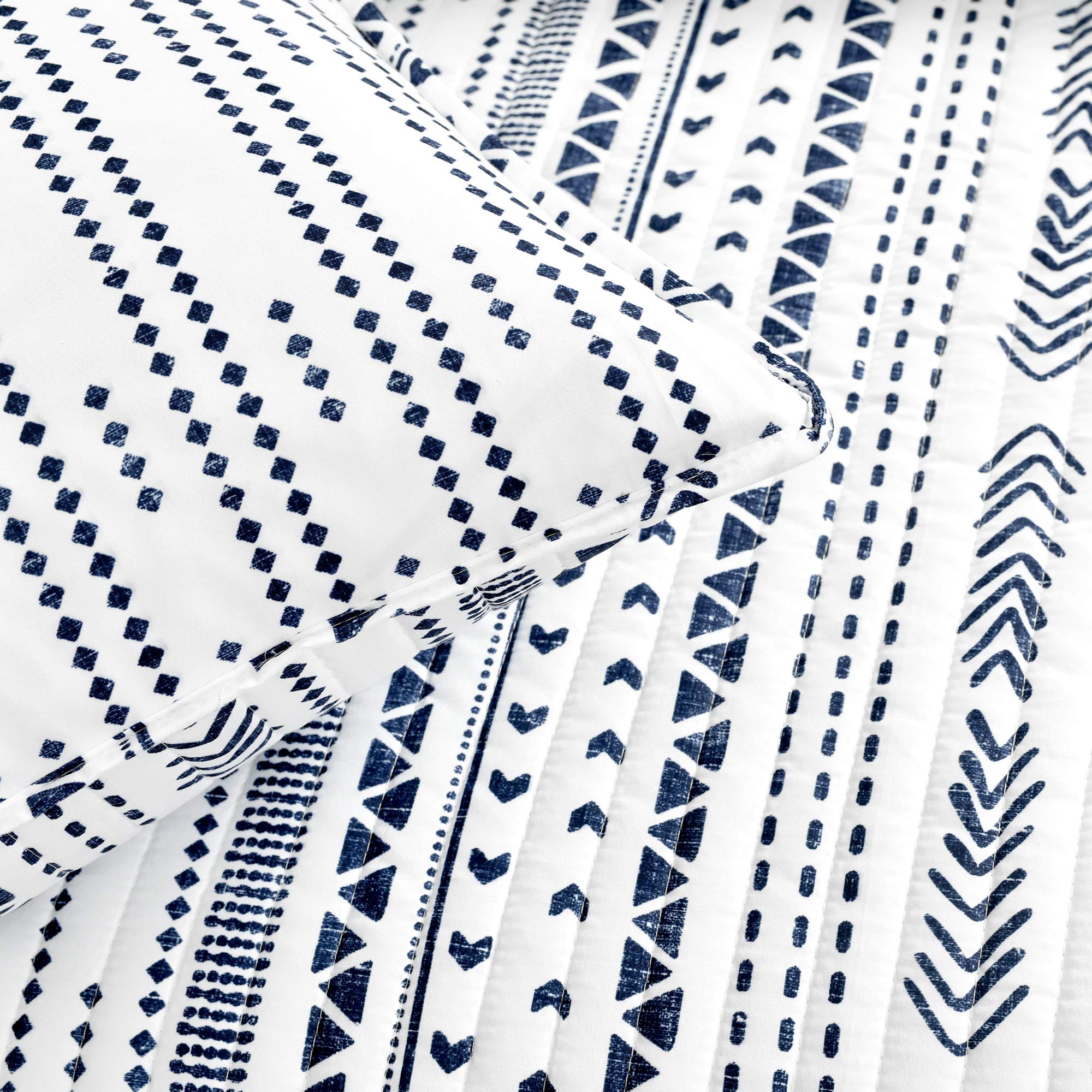 Lush Decor Navy White Hygge Stripe 3-Piece Quilt Set Full/Queen Size - Cozy Bedding for Modern Bedrooms & Guest Rooms