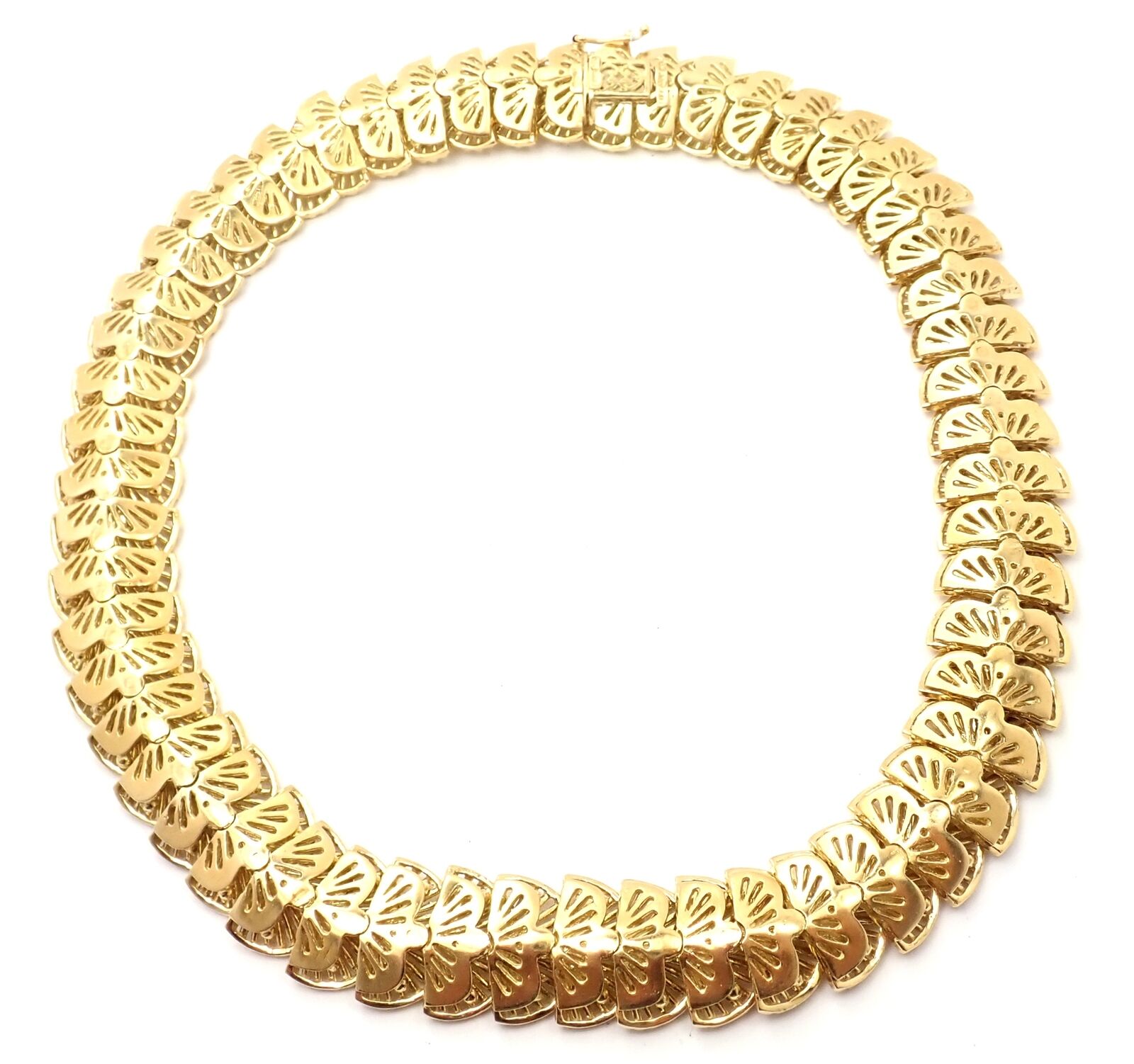 Authentic Vintage Tiffany & Co 18k Yellow Gold Fan Shell Link Necklace - Rare Luxury Jewelry for Women, Perfect Gift for Anniversary, Birthday & Special Occasions