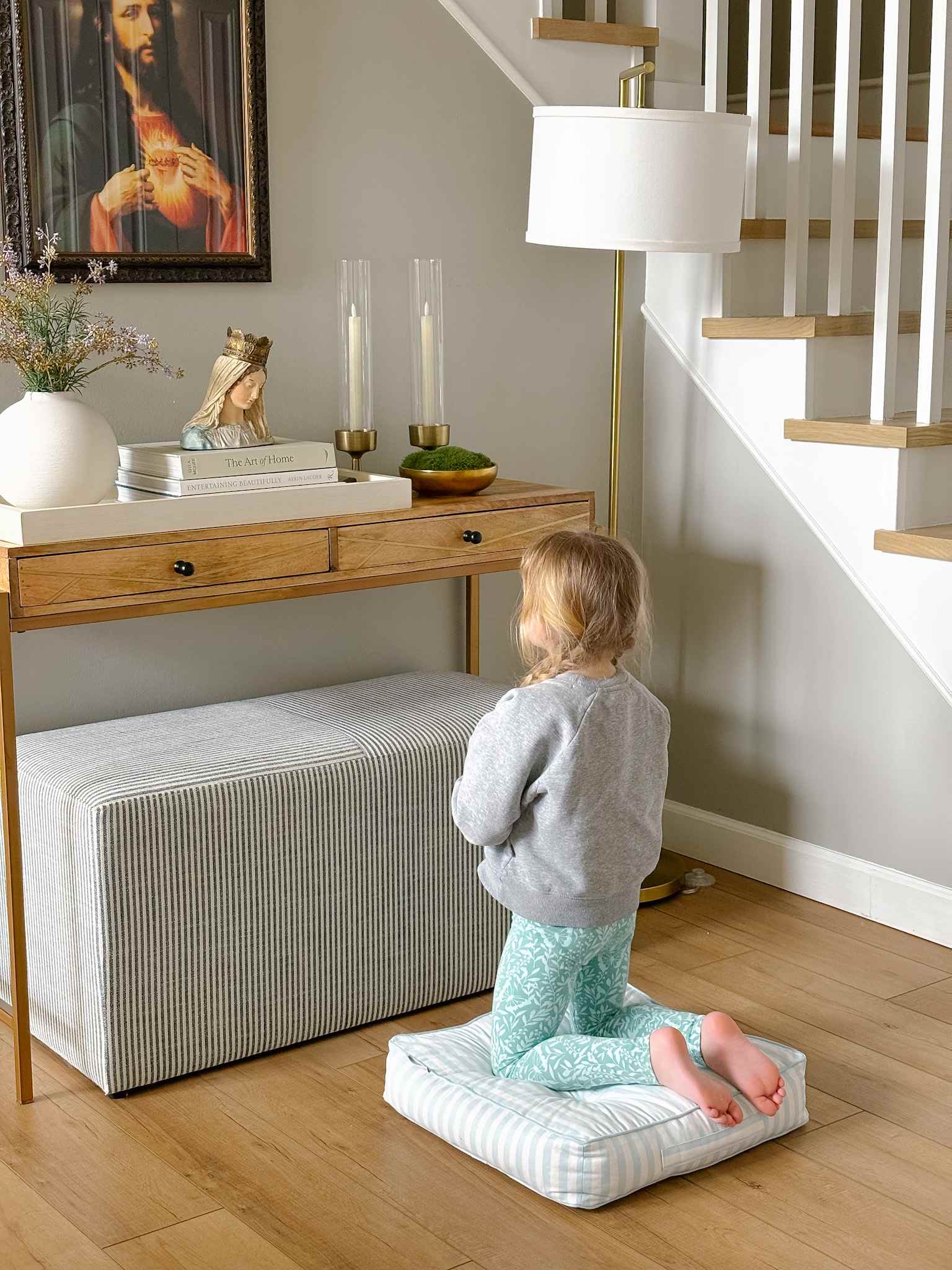 Kids Prayer Kneeler - Sky Blue Stripe Design for Comfortable Worship | Perfect for Church, Home & Sunday School Devotions