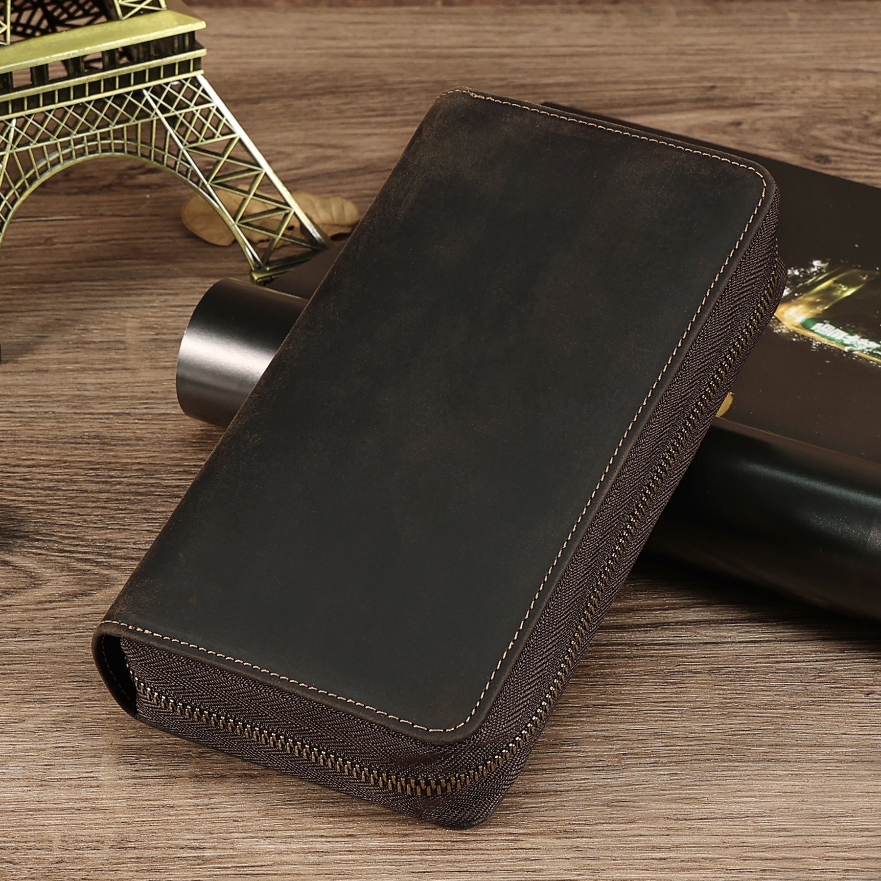 Men's RFID Blocking Slim Wallet - Secure & Compact Leather Card Holder for Credit Cards & Cash - Perfect for Travel, Business & Everyday Use
