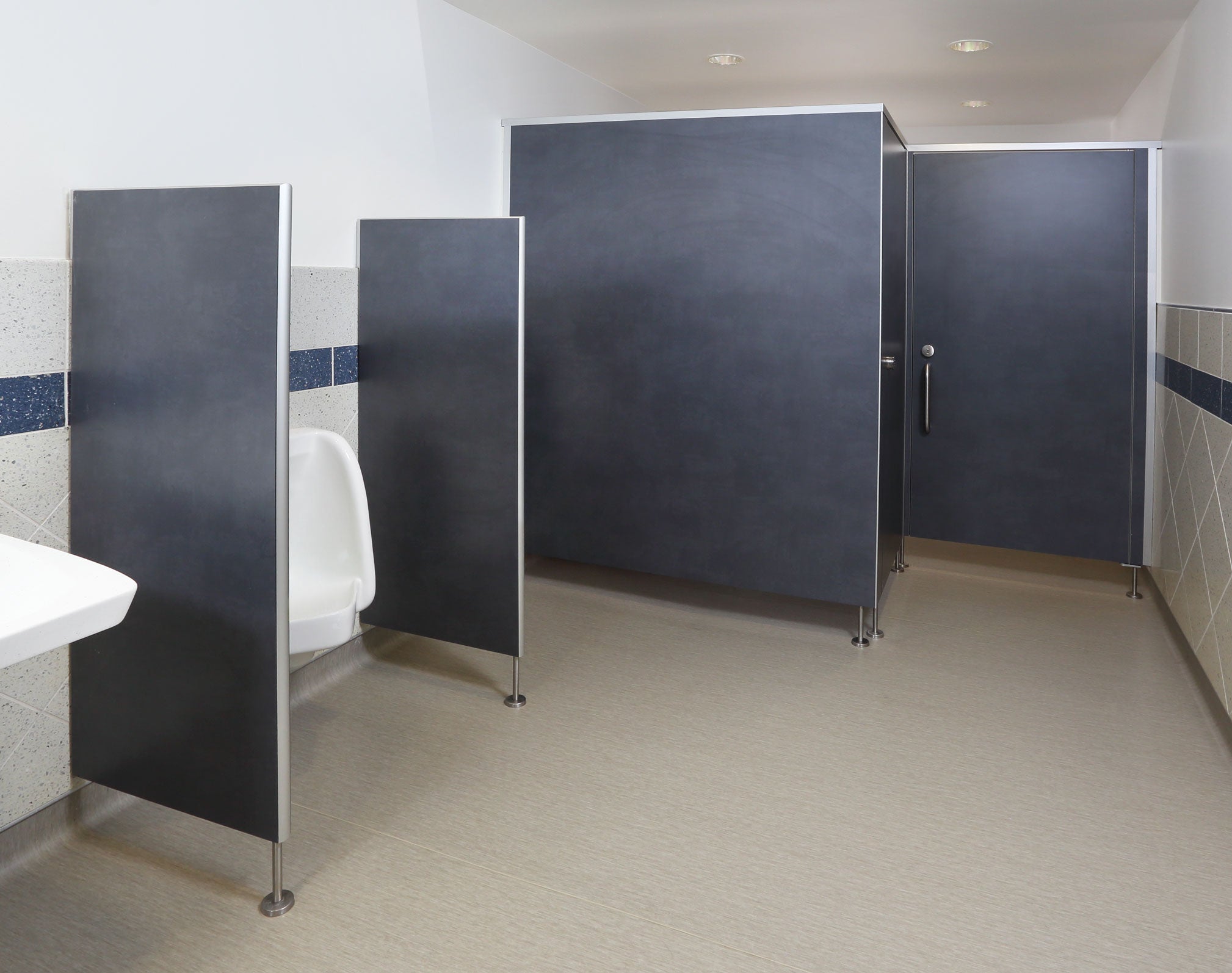 Bradley Loft Series Euro Style Office Partitions - Modern Workspace Dividers for Open Plan Offices & Collaborative Spaces