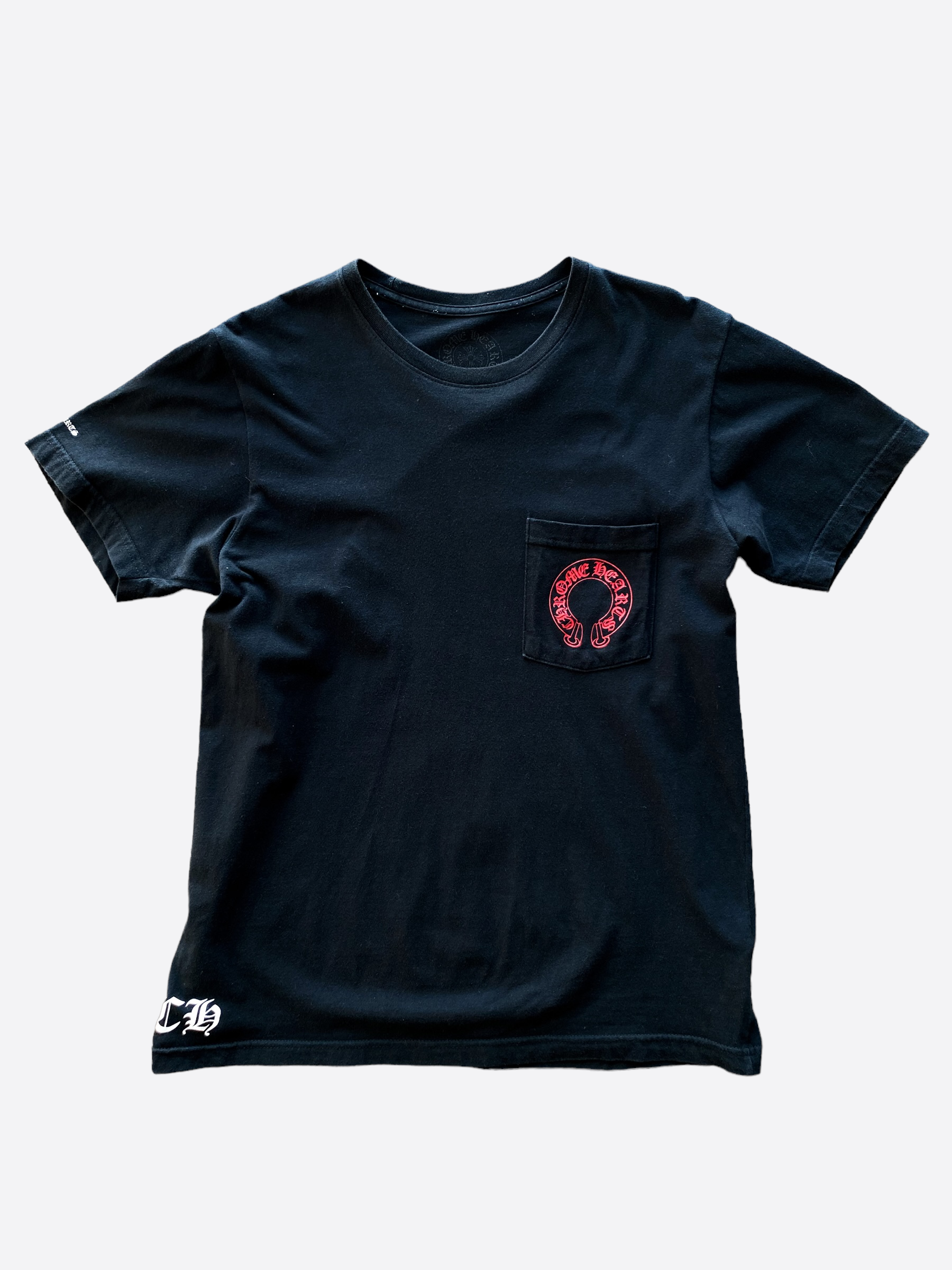 Chrome Hearts Black Horseshoe Logo T-Shirt for Men & Women | Vintage Style Cotton Tee for Casual Wear & Street Fashion
