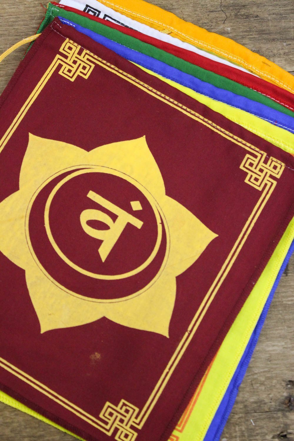 7 Chakra Energy Prayer Flags - Spiritual Healing & Meditation Decor for Home, Yoga Studio & Outdoor Space