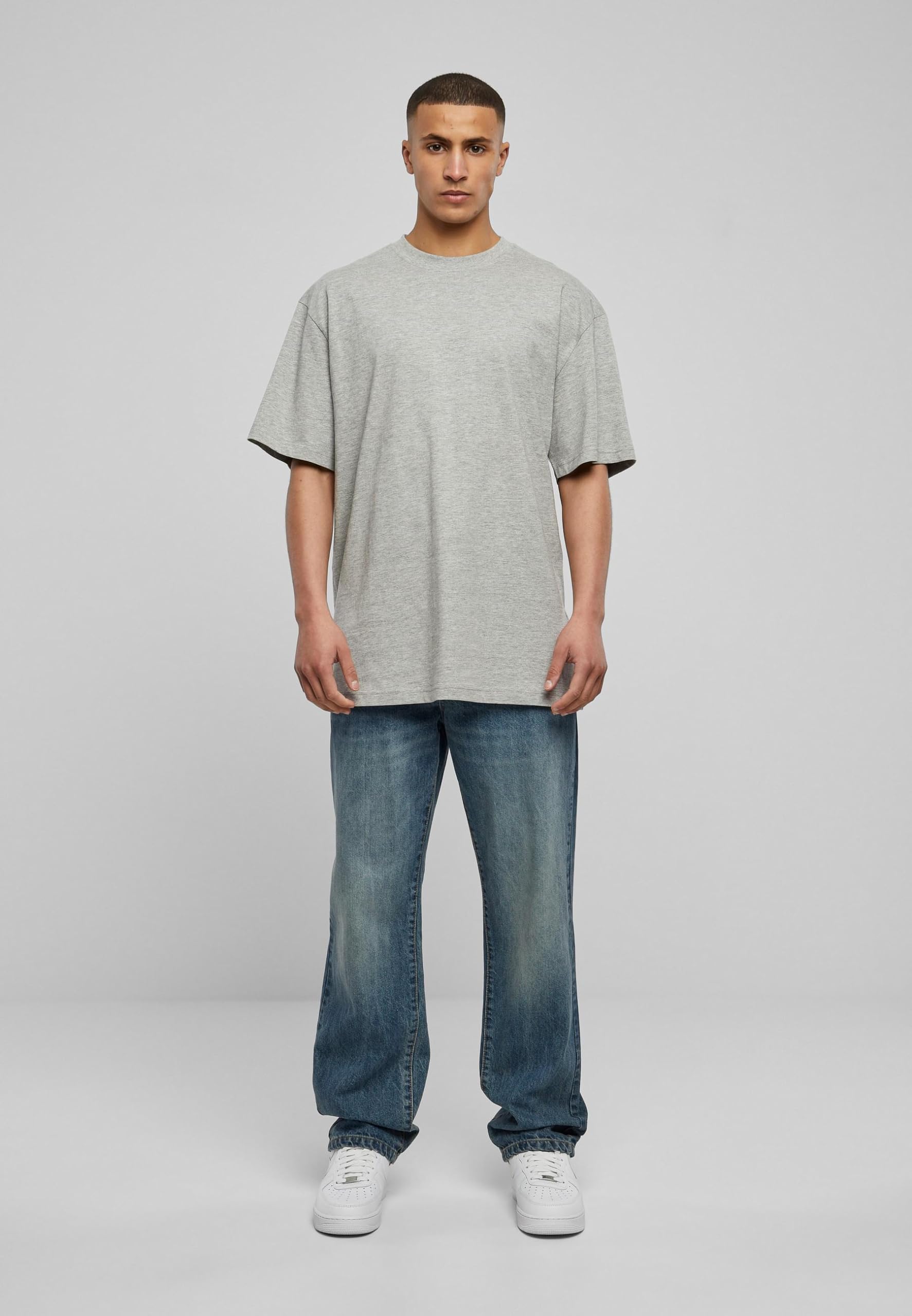 4XL Tall Tee for Men - Soft & Comfortable Oversized Grey T-Shirt - Perfect for Casual Wear, Street Style & Lounge