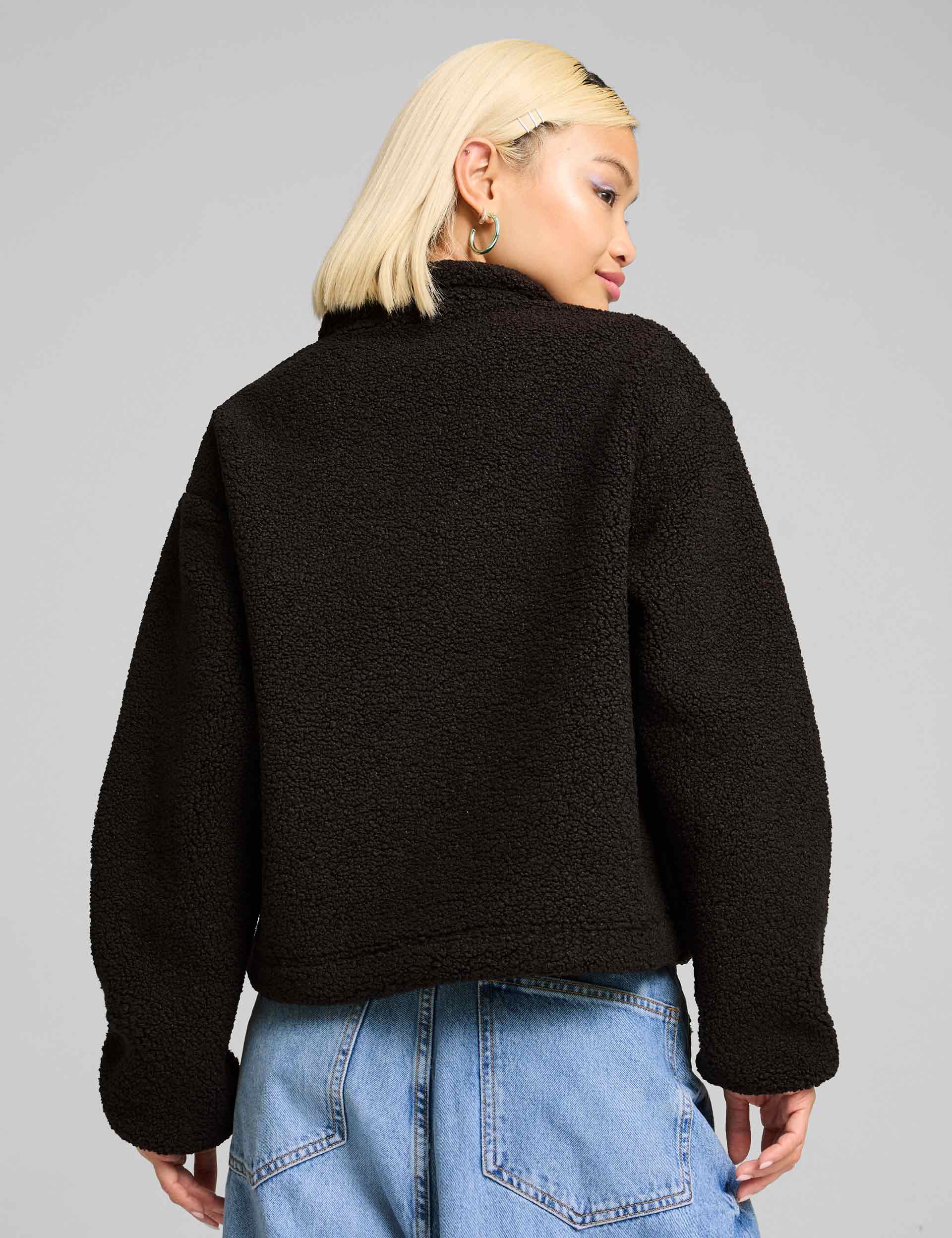 CLASSICS Winterized Half Zip Fleece Pullover - Black | Warm & Cozy Winter Layering for Outdoor Activities & Casual Wear