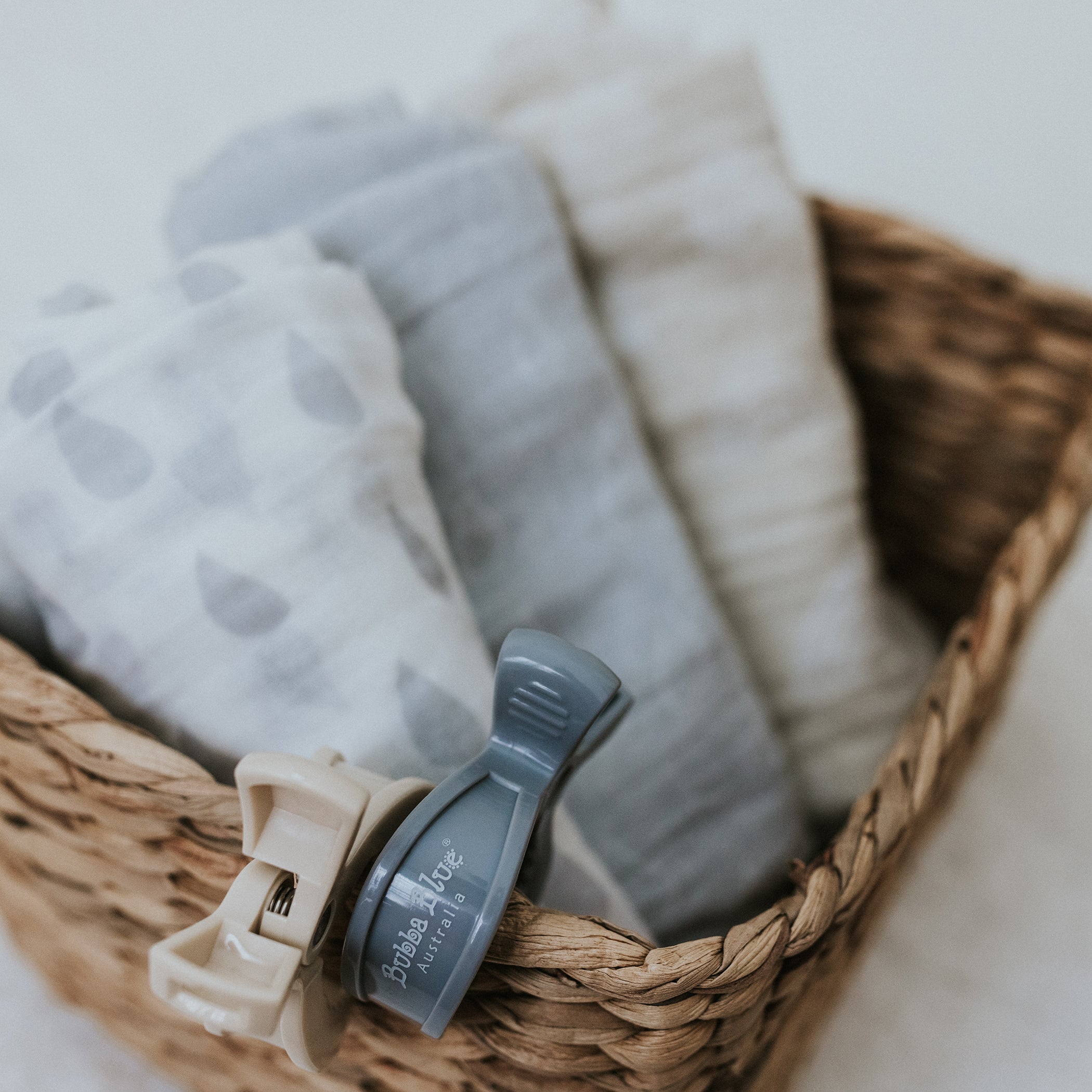 4-Pack Unisex Pram Clips - Grey, Sand, Nutmeg & Terracotta | Secure Baby Stroller Accessories for Shopping Trips & Outdoor Adventures