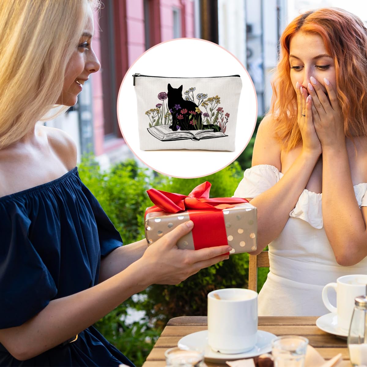 **Elegant Floral Cat Makeup Bag - Perfect Gift for Cat Lovers, Book Enthusiasts & Moms - Ideal for Travel, Cosmetics & Toiletries - Great for Christmas, Thanksgiving & Birthdays**