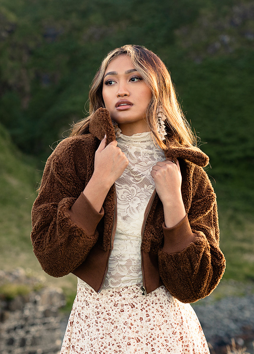 Premium Brown Leather Jacket for Men & Women | Stylish Winter Outerwear | Perfect for Casual Outings & Travel