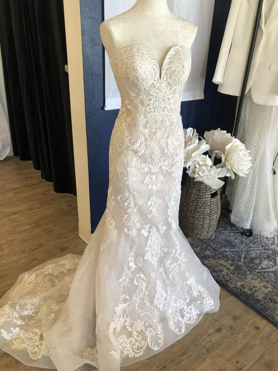 Stella York 6979 Elegant Wedding Gown with Lace Detailing - Perfect for Brides, Formal Events & Special Occasions