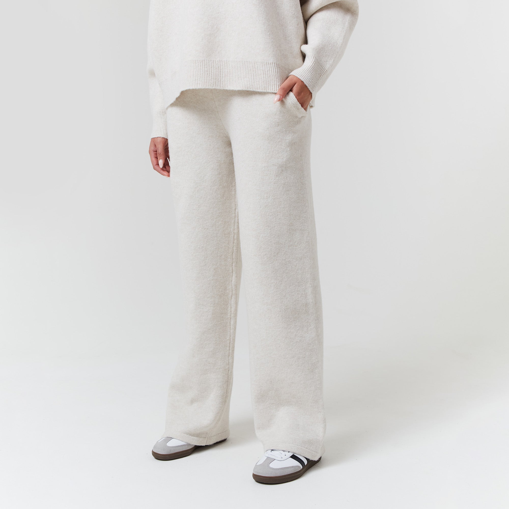 Cozy Oatmeal Knit Tracksuit Set for Women - Soft Casual Loungewear & Athleisure Outfit - Perfect for Yoga, Running Errands and Relaxing at Home