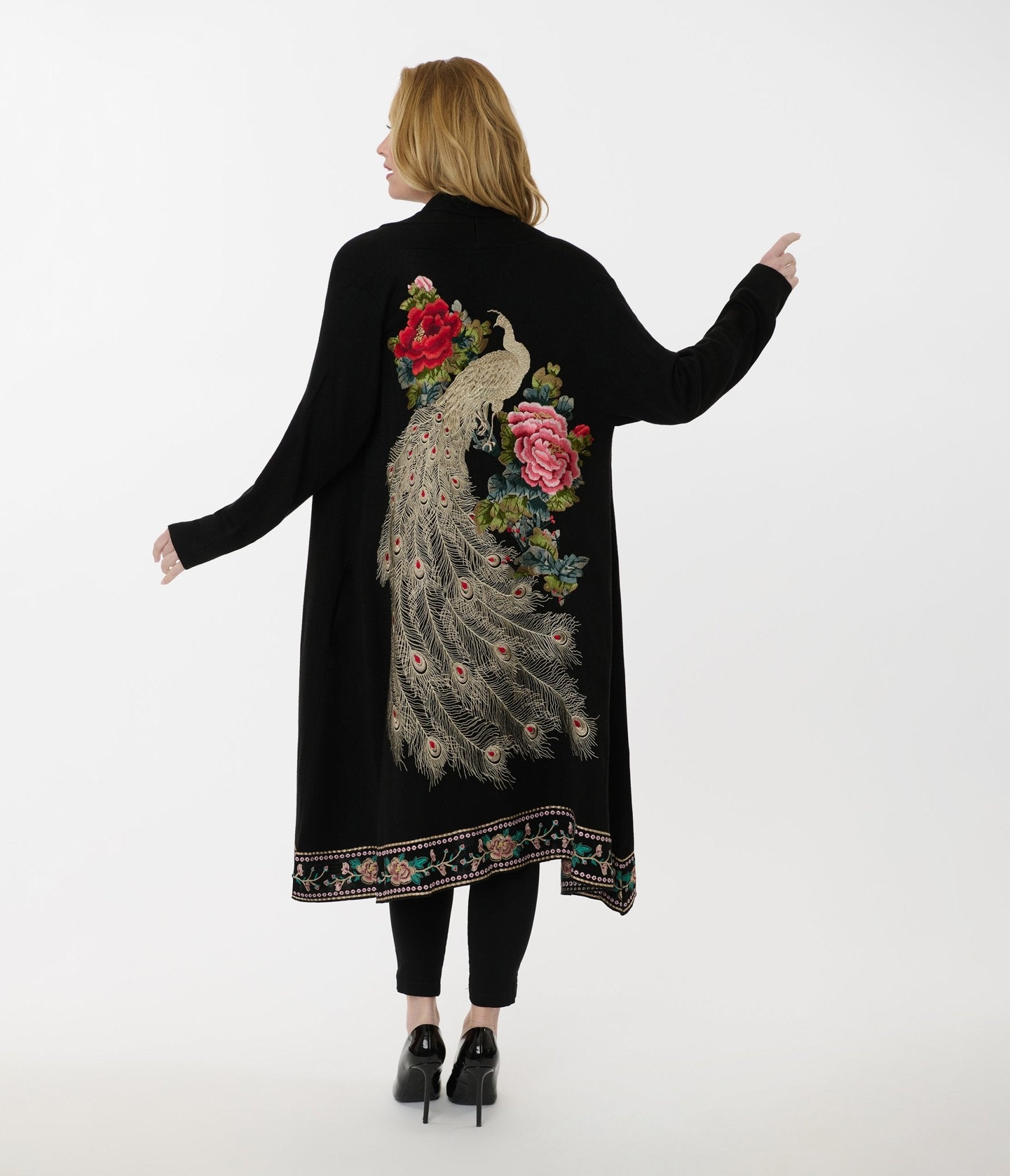 Vintage 1920s Black Peacock & Roses Embroidered Knit Scarf Coat - Elegant Winter Shawl for Women, Perfect for Evening Parties & Historical Reenactments