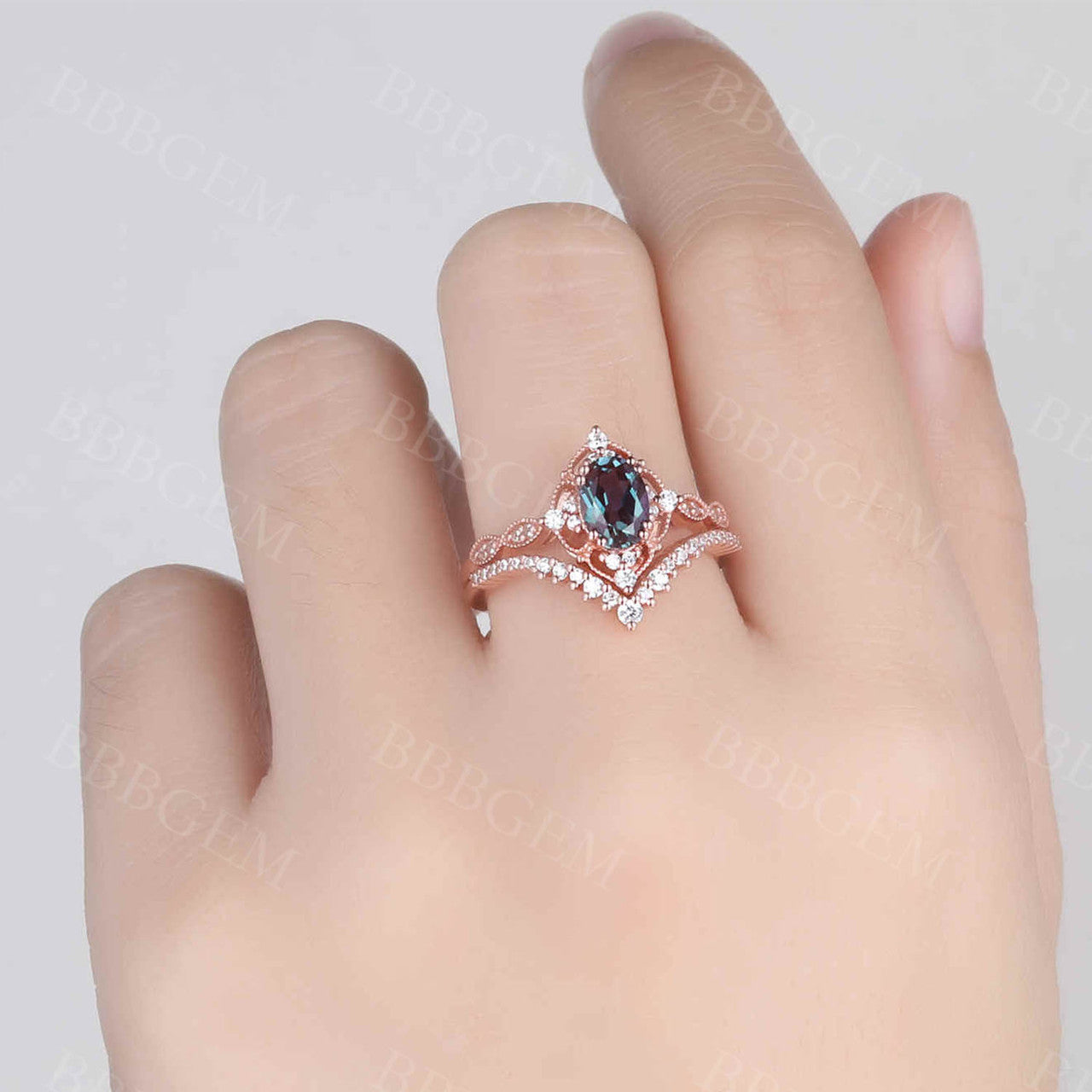 Rose Gold Alexandrite Bridal Ring Set with Oval Cut 6x8mm Diamond & V-Shape Matching Band - Milgrain Filigree Engagement Ring for Women | Perfect for Proposals, Weddings & Anniversary Gifts