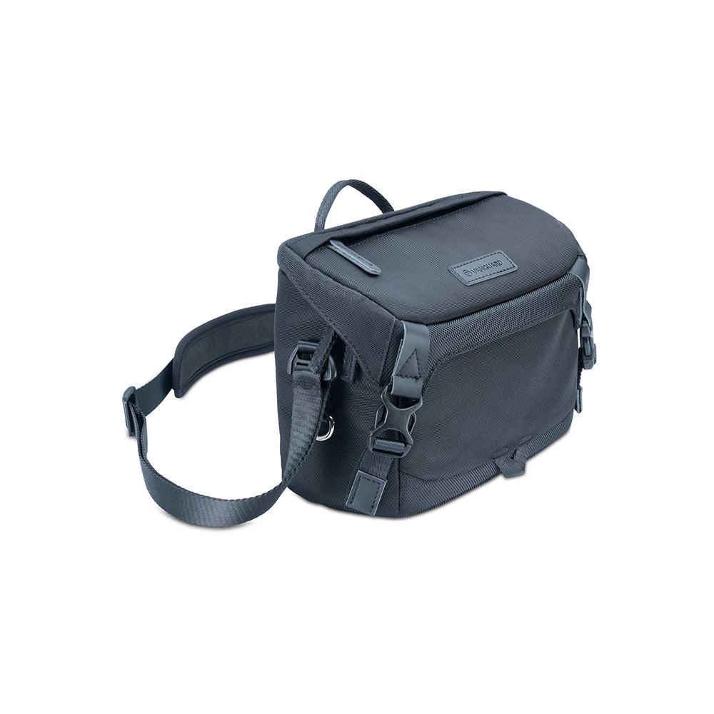 VEO GO 24M BK Professional Shoulder Camera Bag for DSLR & Mirrorless Cameras - Waterproof & Durable Black Photography Bag - Perfect for Travel, Hiking, and Outdoor Photography