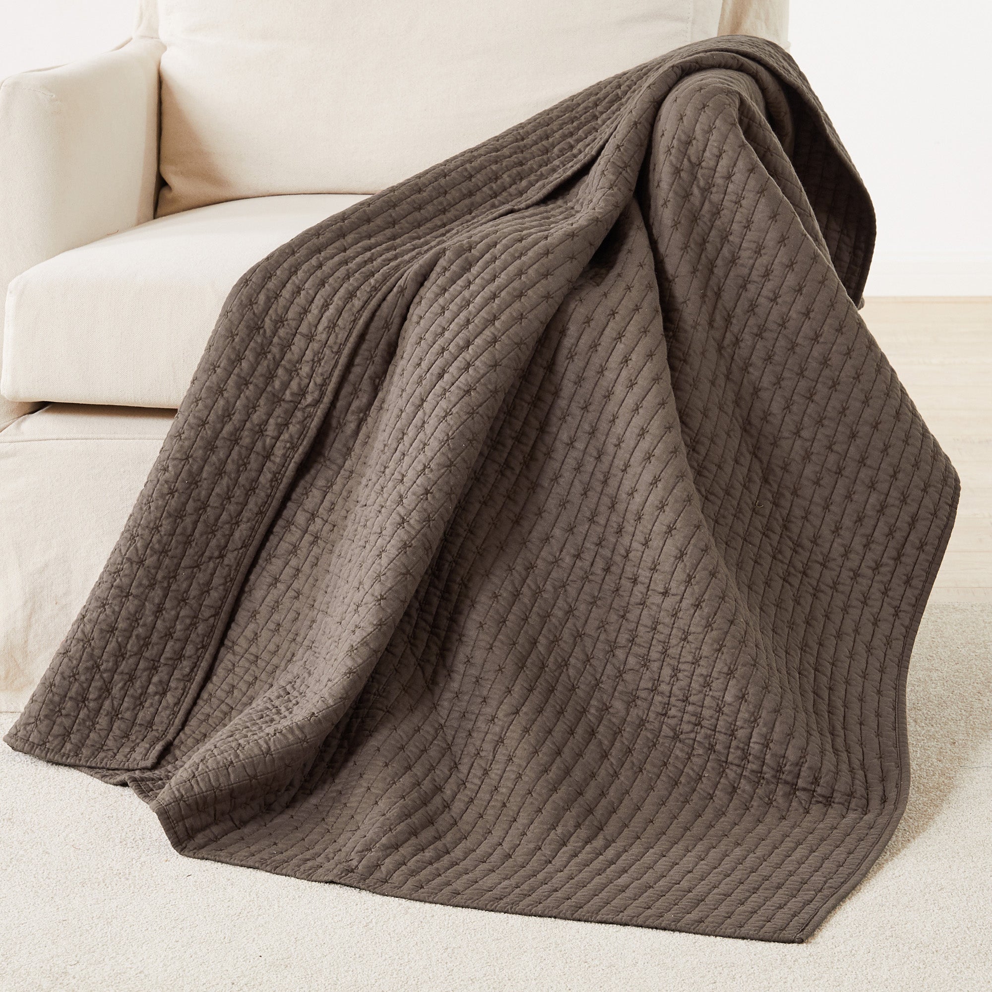 Handmade Cross Stitch Quilted Throw Blanket - Cozy Soft Bedspread for Sofa, Bed & Couch - Perfect for Winter Warmth, Home Decor & Gift Giving