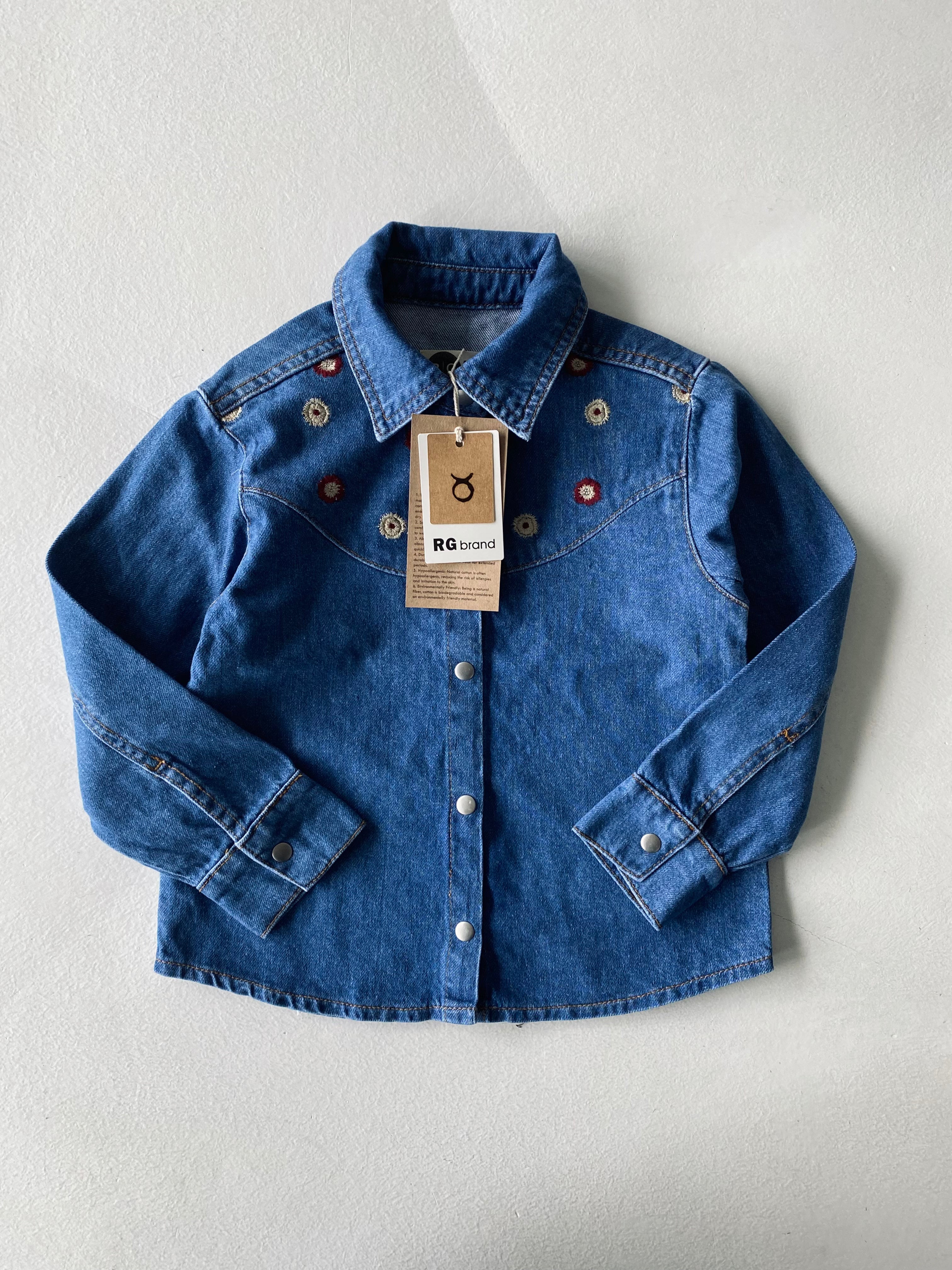 Stylish Embroidered Denim Shirt for Men - Trendy Casual Wear for Everyday Outfits and Street Fashion