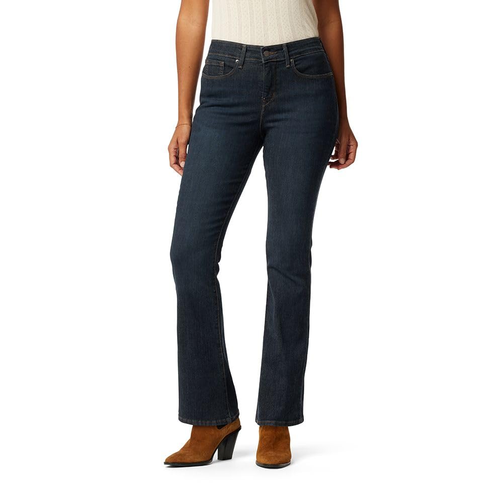 Levi's Signature Gold Women's Totally Shaping Bootcut Jeans - Plus Size & Regular Fit - Comfortable Stretch Denim Pants for Casual Wear & Everyday Outfits