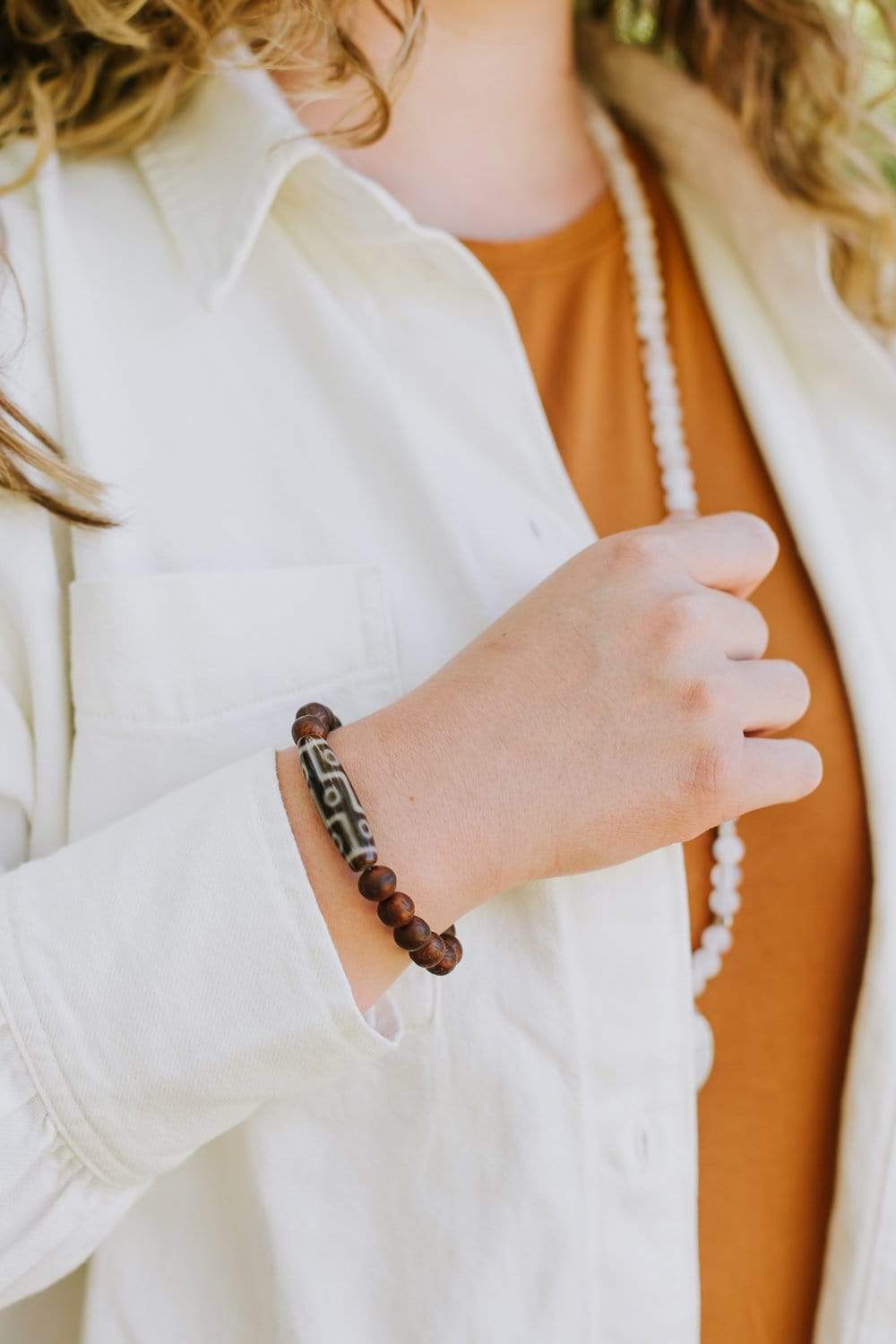 Antique Tibetan Dzi Bead Bracelet - Genuine Agate Stone for Protection & Good Luck - Perfect for Meditation, Spiritual Healing & Fashion Accessories