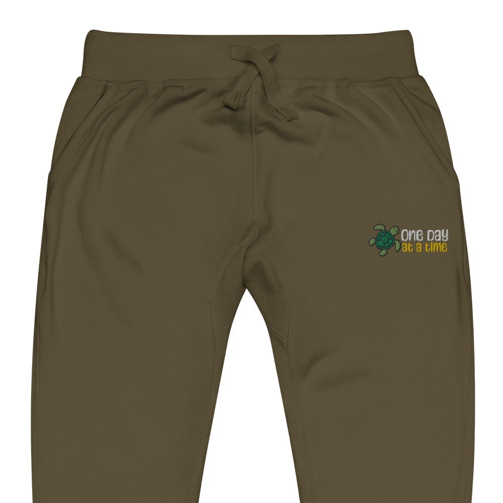 One Day at a Time Turtle Fleece Sweatpants - Cozy Casual Lounge Pants for Women & Men - Perfect for Home Relaxation, Yoga, and Winter Comfort