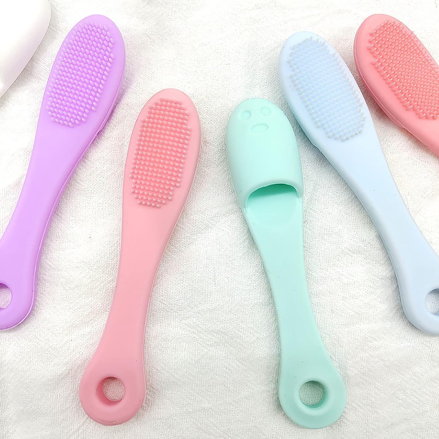 Silicone Face Scrubber Pack of 5 - Gentle Cleansing & Blackhead Removal for Skincare