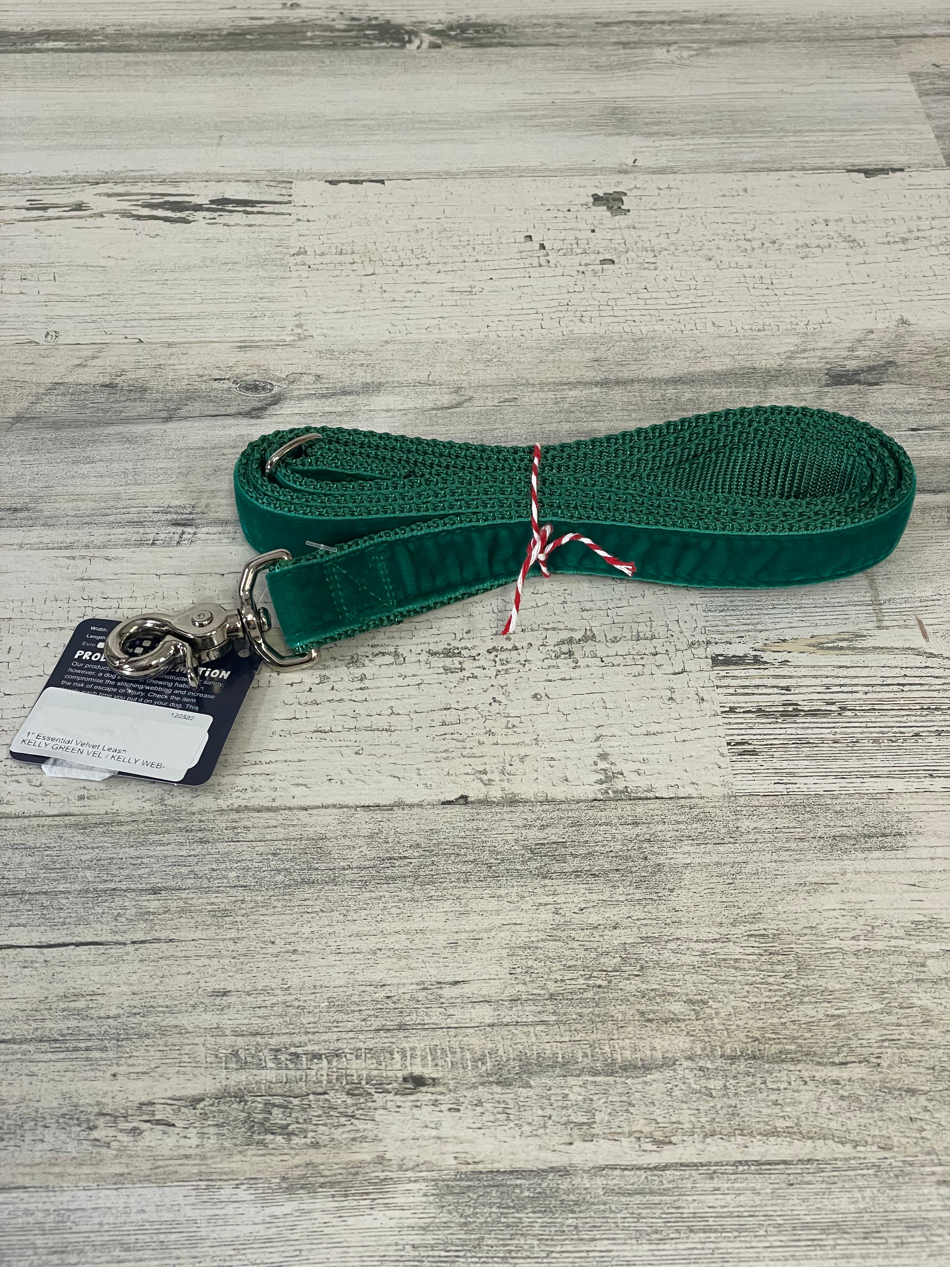 Kelly Green Velvet 6 Foot Dog Leash - Soft & Durable for Small to Medium Dogs, Perfect for Walks, Training & Outdoor Adventures