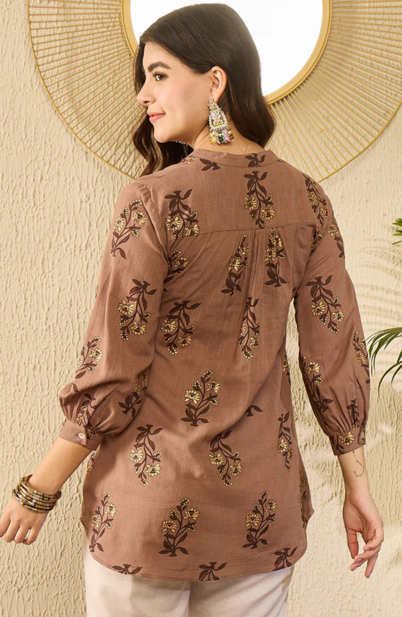 Brown Cotton Blend Floral Print Women's T-Shirt - Casual Comfort Top for Spring Summer Outfits, Daily Wear & Weekend Style