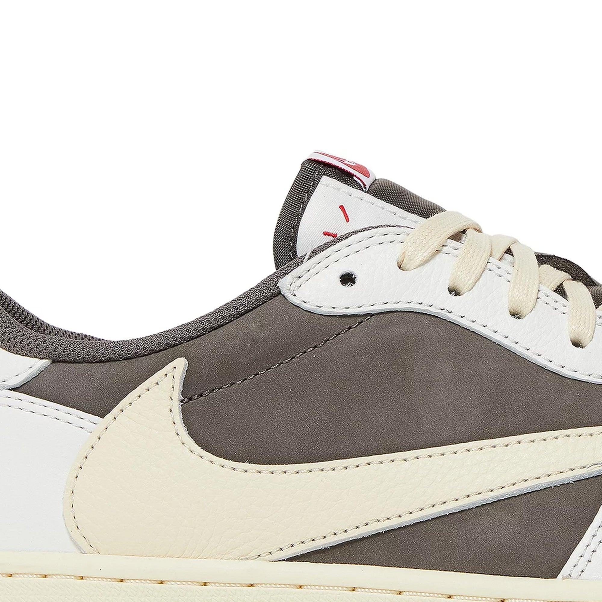 Air Jordan 1 Retro Low OG SP Travis Scott 'Reverse Mocha' Sneakers (2022) - Men's Basketball Shoes for Streetwear & Casual Fashion