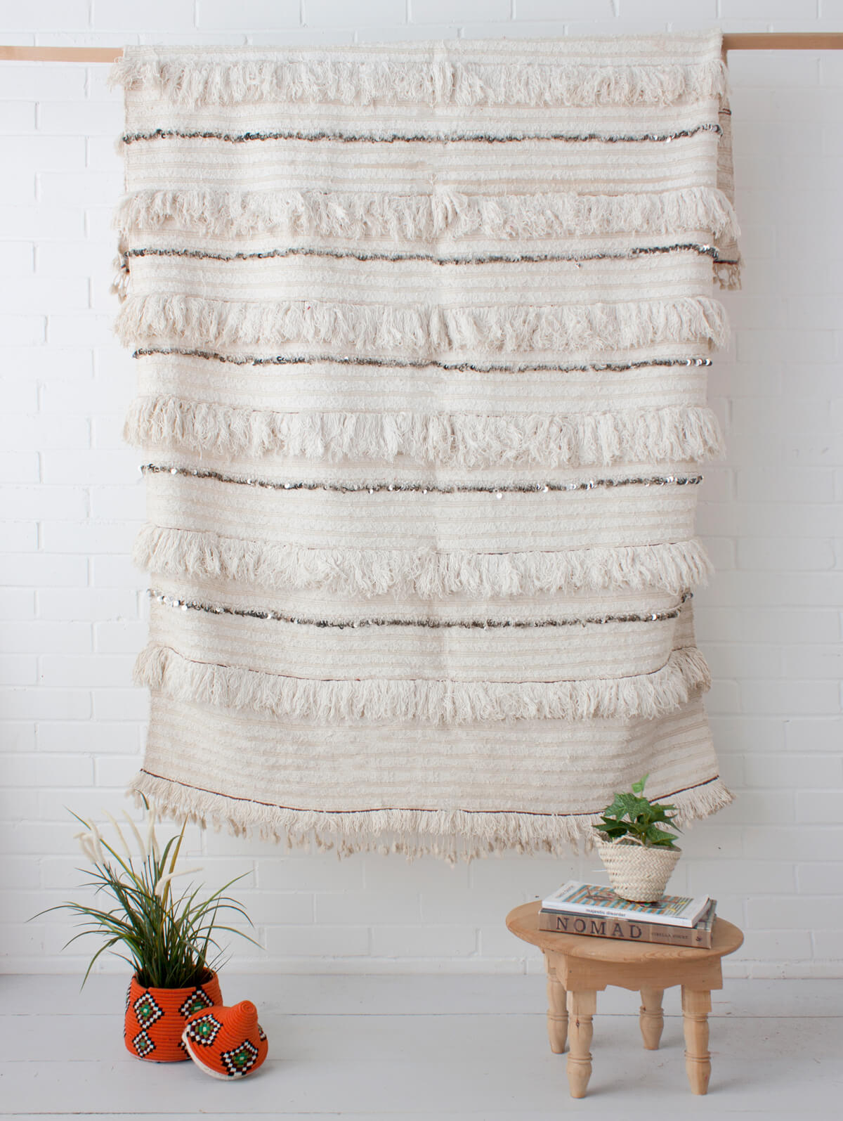 Vintage Moroccan Handira Wedding Blanket No. 148 - Boho Home Decor, Bedspread & Wall Hanging for Cozy Living Rooms & Bedrooms