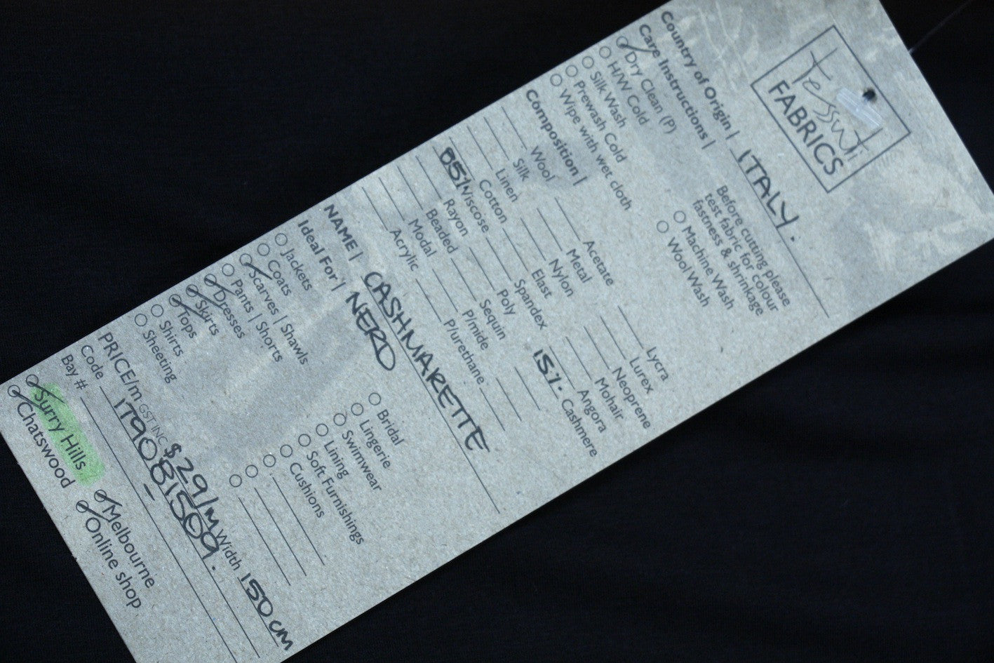 Luxury Cashmere Scarf Nero - Soft & Warm Winter Accessory for Women & Men - Perfect for Cold Weather, Travel & Fashion Outfits