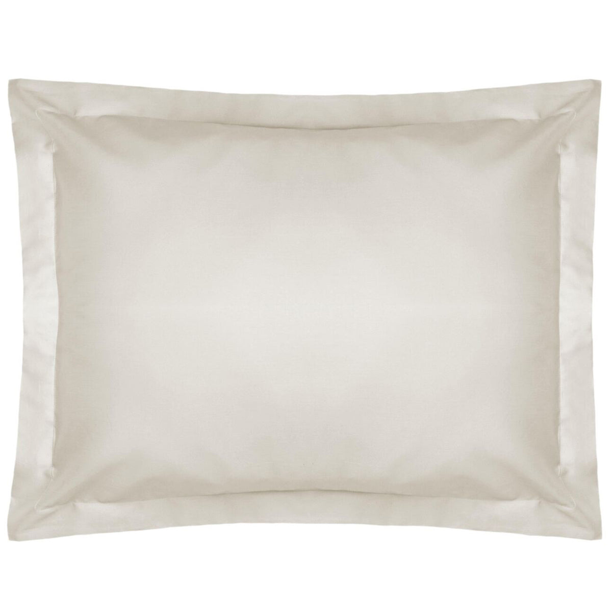 Belledorm 600 Thread Count Cotton Sateen Bed Sheets - Ivory Queen Size - Luxury Soft & Breathable Bedding Set - Perfect for Master Bedroom, Guest Room & Hotel Use