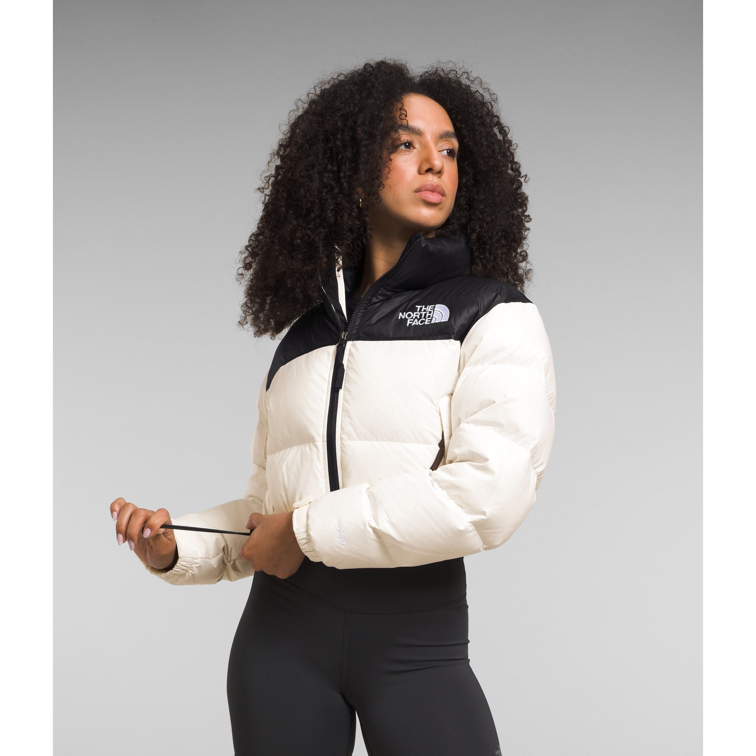 The North Face Women's Nuptse Short Jacket - Lightweight Down Puffer Coat for Cold Weather, Water-Resistant & Warm - Perfect for Winter Hiking, Travel & Outdoor Activities