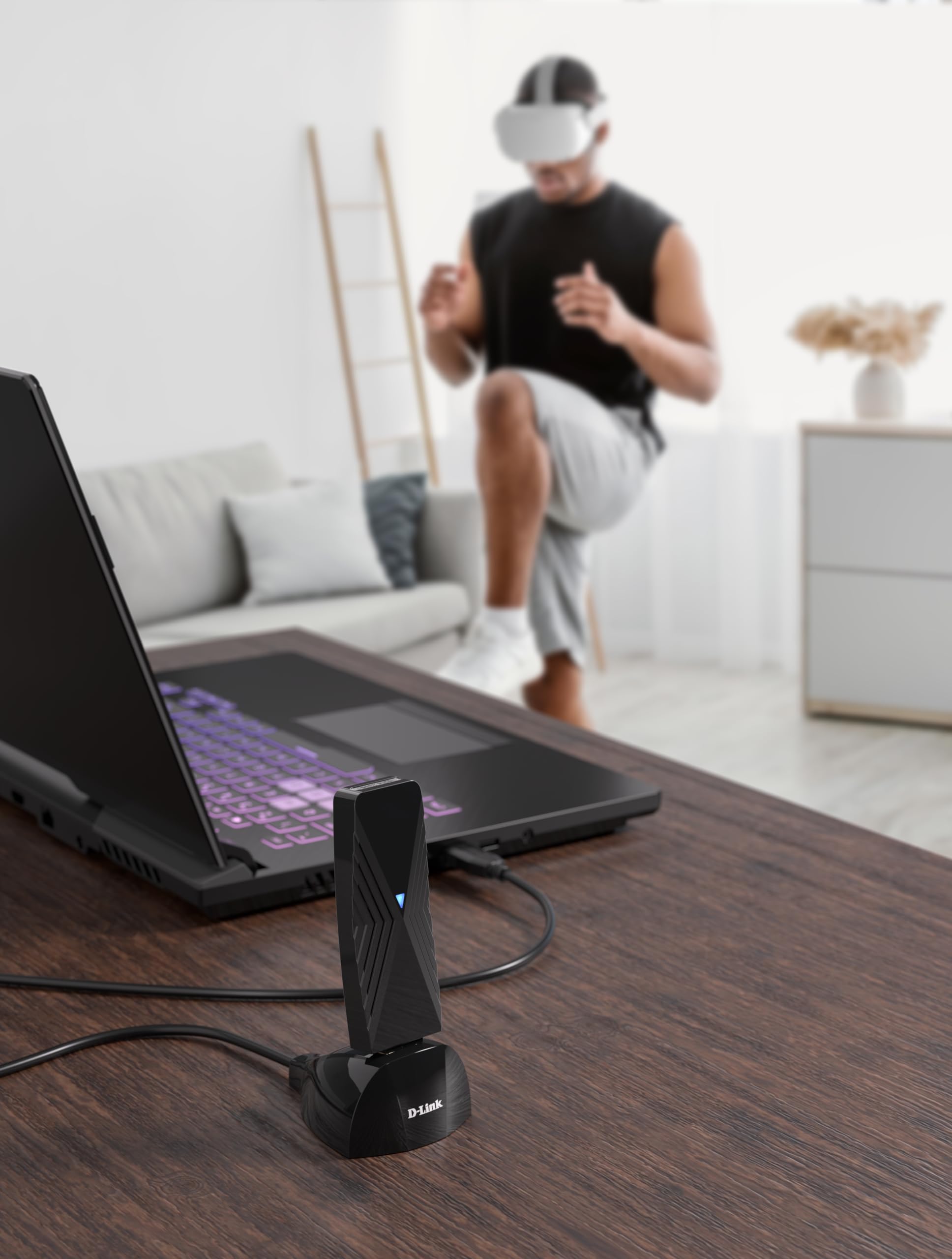 D-Link DWA-F18 VR Air Bridge - Wireless Adapter for Meta Quest 2/3/Pro | Dedicated PC Gaming Connection | 360° VR Motion Support | Oculus App Compatible | Perfect for Immersive VR Gaming & Virtual Reality Experiences