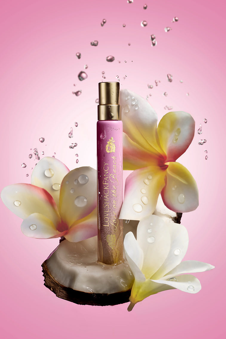 Love on the Beach Eau de Parfum Travel Spray - Romantic Fragrance for Women, Long-Lasting Scent, Perfect for Travel, Date Night & Summer Vacations