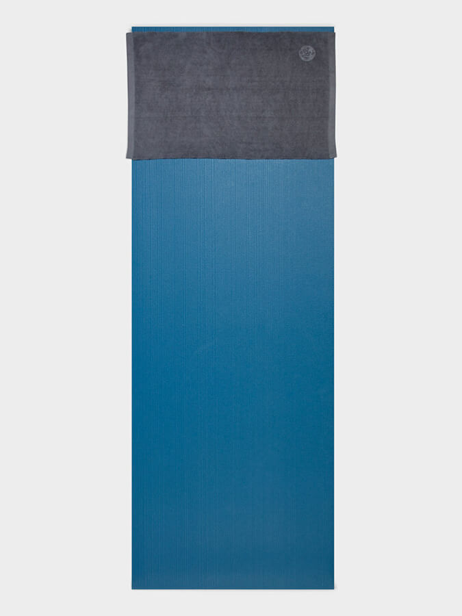 Manduka eQua Hot Yoga Towel - Premium Non-Slip Hand Towel for Hot Yoga & Bikram - Absorbent & Quick-Drying for Intense Workouts & Sauna Sessions