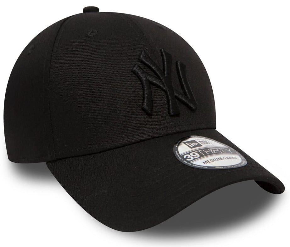 New York Yankees New Era 39Thirty Stretch Fit Baseball Cap - Adjustable All-Black MLB Hat for Men & Women | Perfect for Baseball Games, Streetwear & Casual Outfits