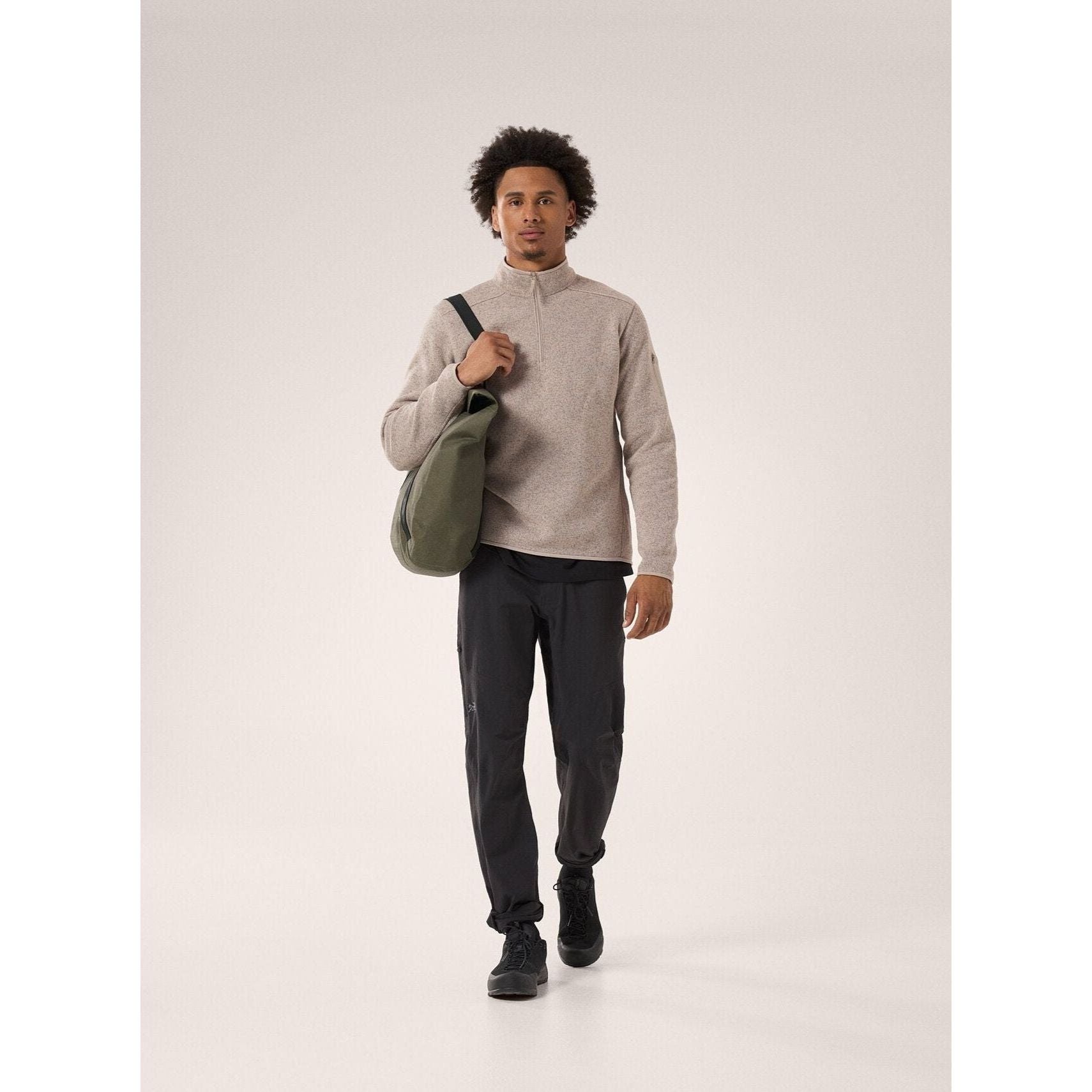 Arc'teryx Men's Covert 1/2 Zip Fleece Pullover - Lightweight Midlayer for Hiking, Camping & Outdoor Adventures