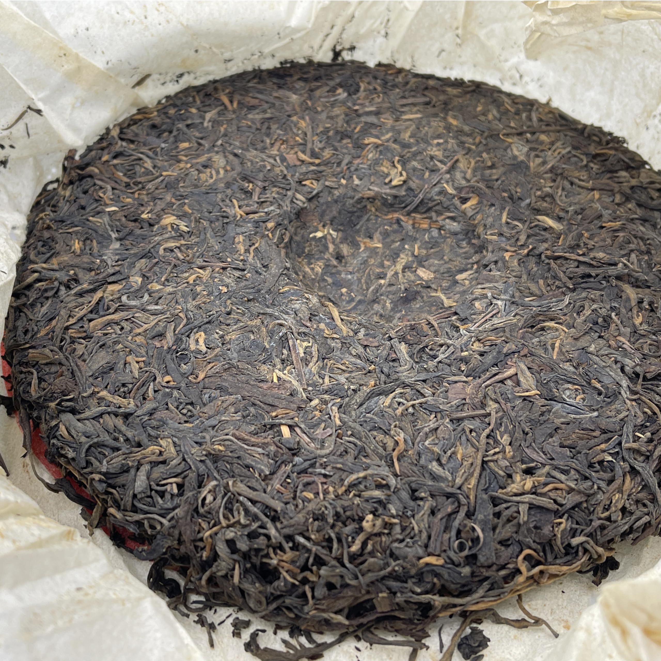 Premium 1998 Raw Pu-erh Tea - Red Seal Chinese Tea Cake (357g) | Aged Tea for Gifting, Collecting & Daily Brewing | Perfect for Tea Ceremonies & Relaxation
