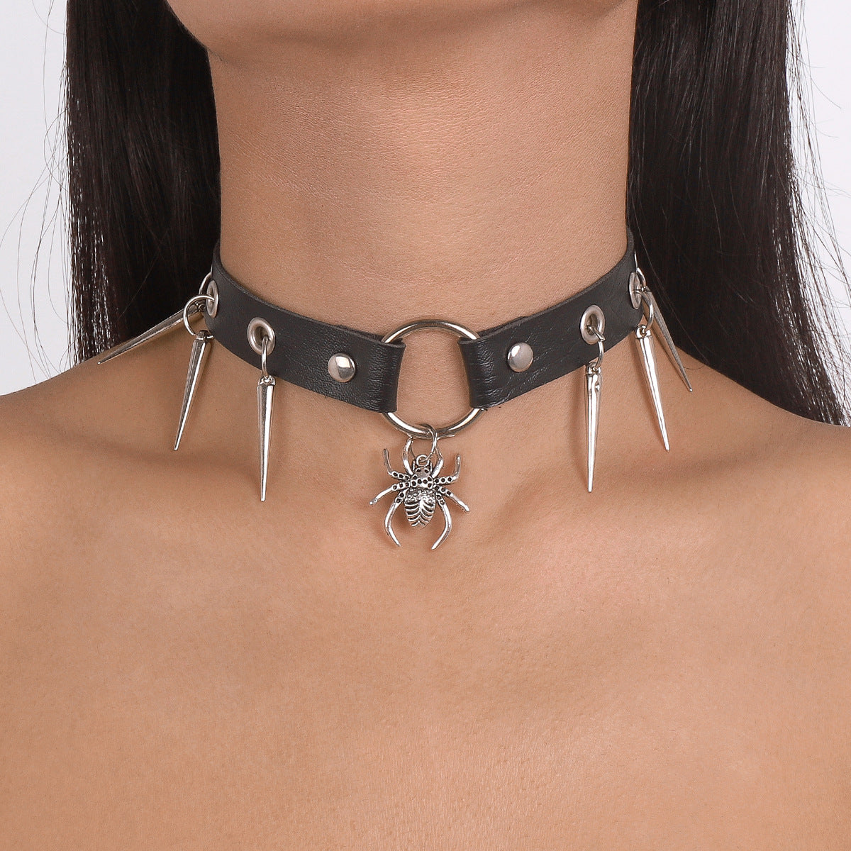 Personalized Punk Snake Necklace for Women - Edgy Gothic Jewelry for Parties, Concerts & Alternative Fashion