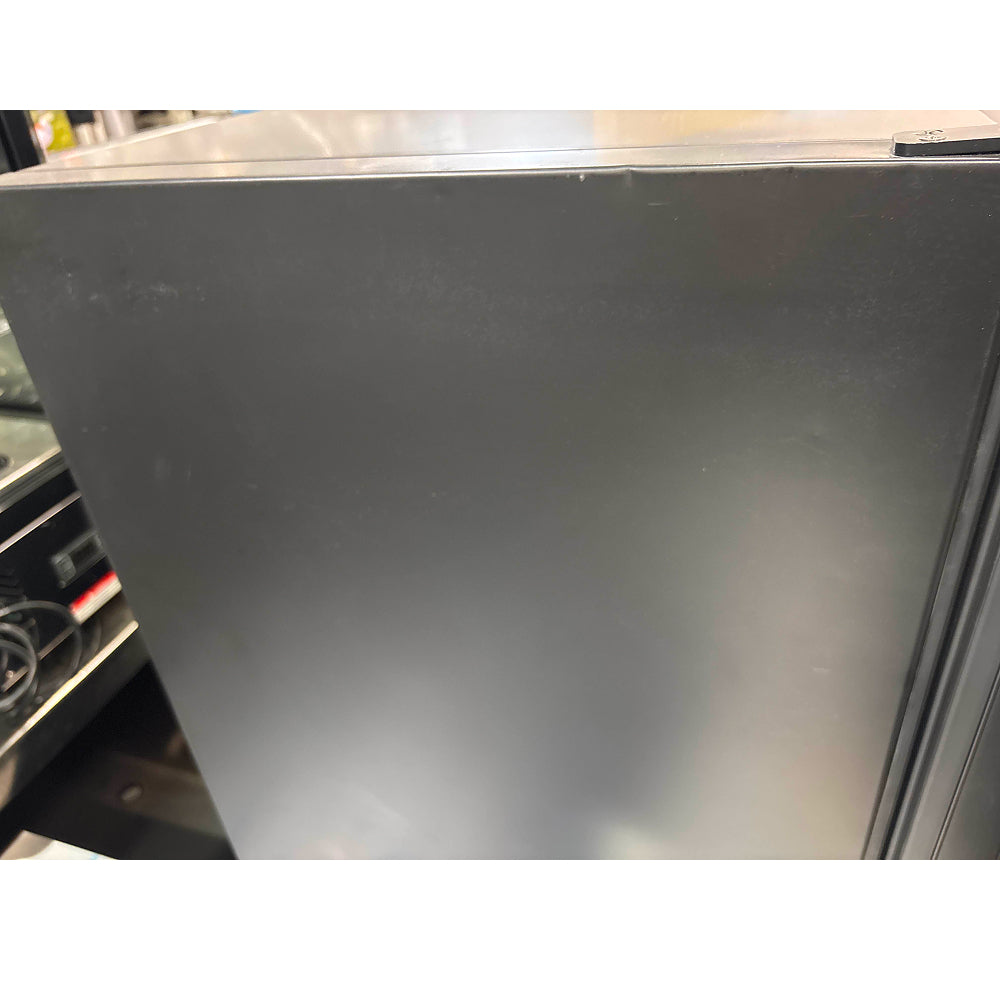 Used True GDM 12F HC-TSL01 25 Glass Door Commercial Merchandiser Freezer - Perfect for Convenience Stores, Supermarkets & Restaurant Cold Storage