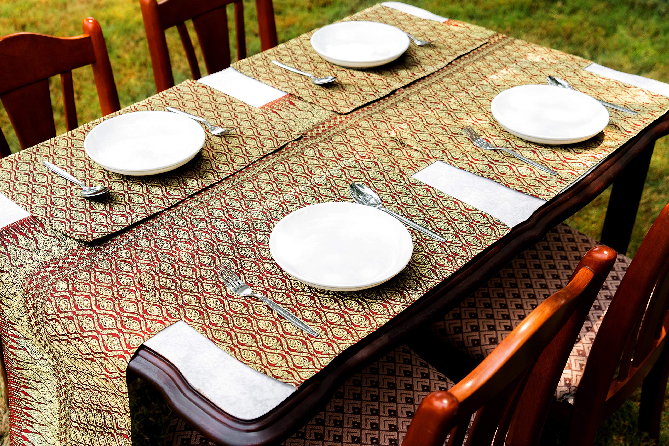 AMORNPHAN Traditional Thai Silk Damask Brocade Table Runner & Placemats Set - 100% Handcrafted Woven Fabric, Washable Dining Table Decor (1 Runner + 4 Placemats) - Perfect for Holiday Dinners, Wedding Decor & Asian-Themed Home Decor