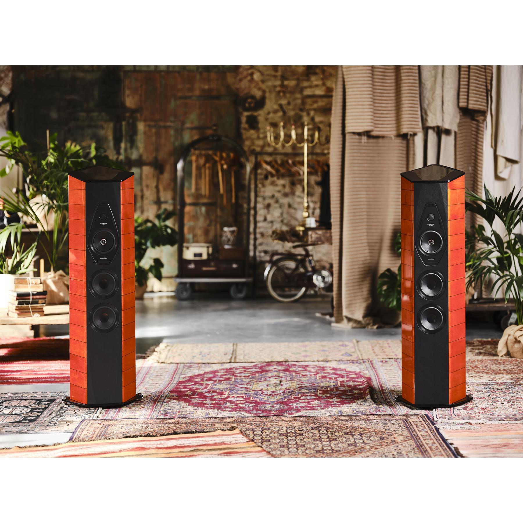 Sonus faber Il Cremonese Ex3me High-End Floorstanding Speakers - Premium Audio for Home Theater & Music Listening