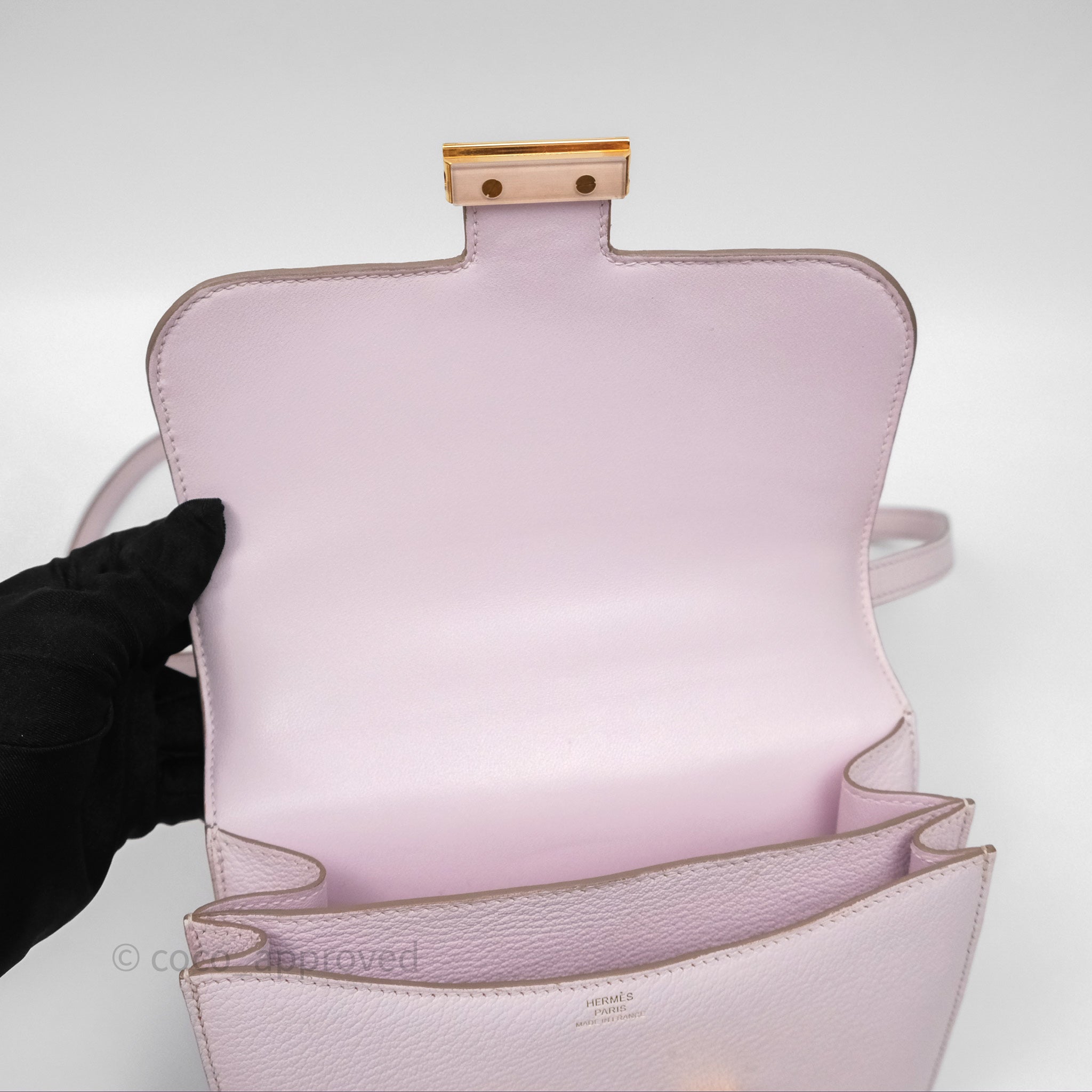 Hermès Constance Mini 18cm Bag in Mauve Pale Chevre Mysore Leather with Rose Gold Hardware - Luxury Crossbody Purse for Women, Perfect for Date Night & Special Occasions