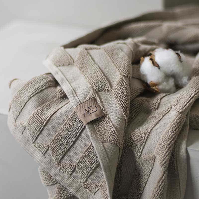 METTE DITMER Geo Towel - 100% Organic Cotton Bath Towel 50x95cm (19.7x37.4in) - Soft, Absorbent & Eco-Friendly - Perfect for Beach, Spa, Yoga & Home Use - Sand Color