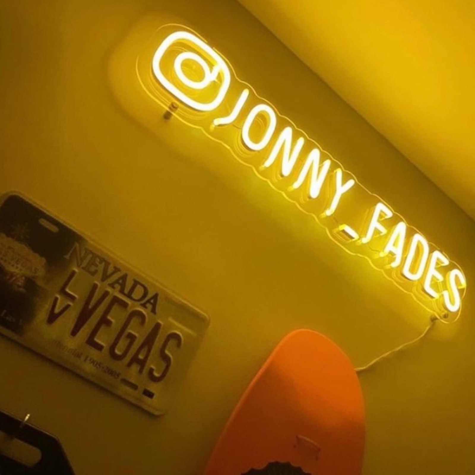 Custom Twitter Gaming Neon Signs - Personalized LED Wall Decor for Gamers & Streamers | Unique Twitch, YouTube Username Light | Perfect for Live Streaming Setup, Gamer Room Decor & Influencer Gifts