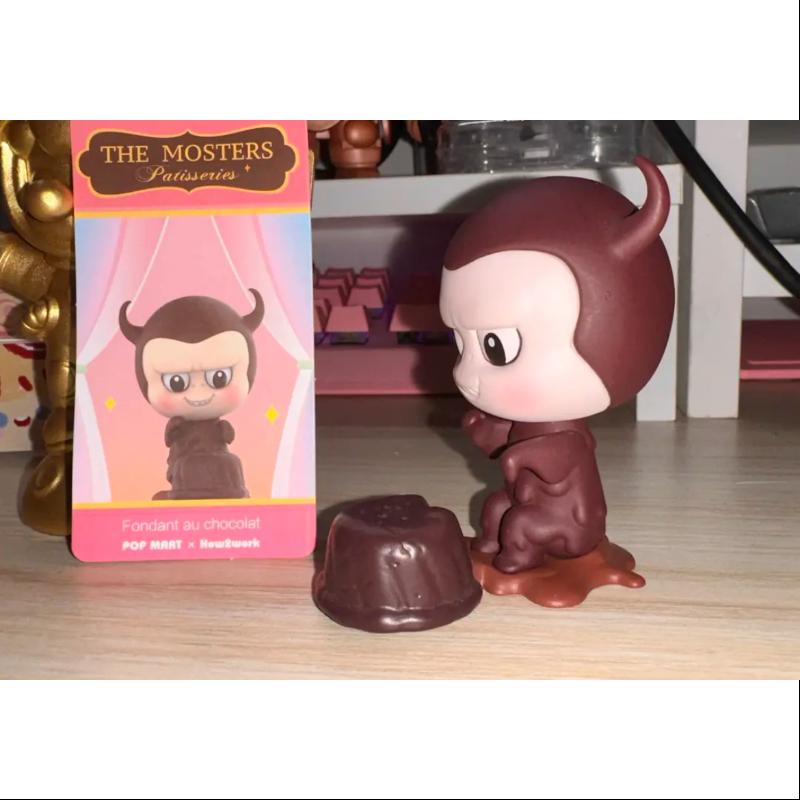 Labubu The Monsters Patisserie Series Fondant au Chocolat - Cute Collectible Vinyl Figure for Anime Lovers, Perfect for Display, Gifts and Home Decoration