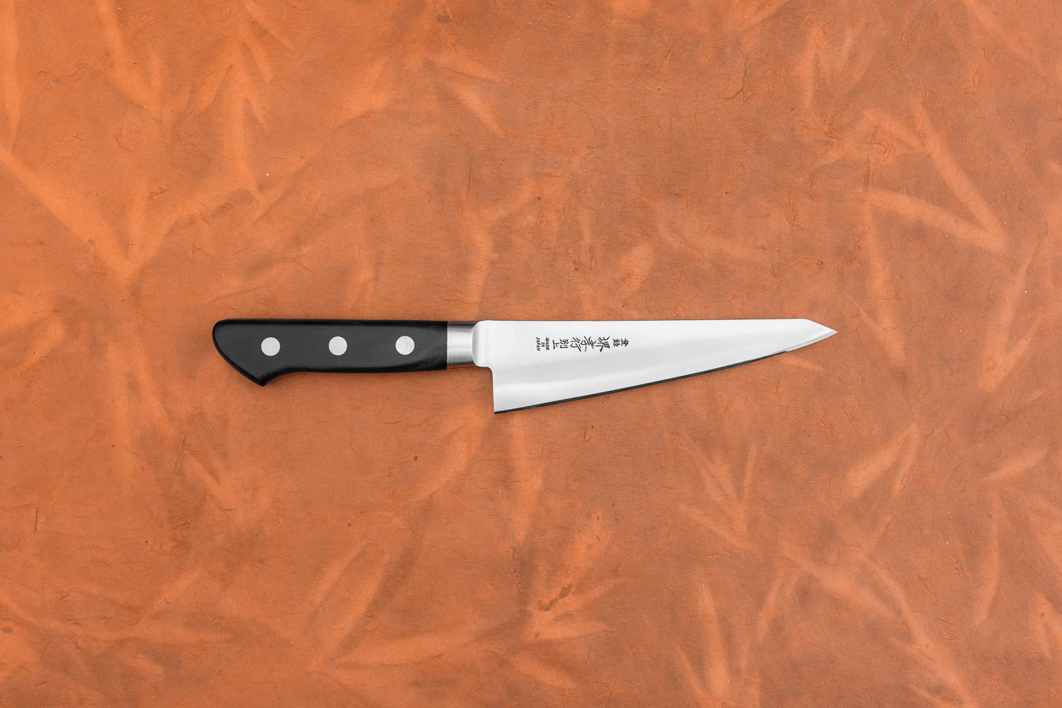 Premium Sakai Takayuki SK4 Right-Handed Honesuki 150mm Japanese Boning Knife - Perfect for Poultry Butchery, Meat Deboning & Professional Kitchen Use