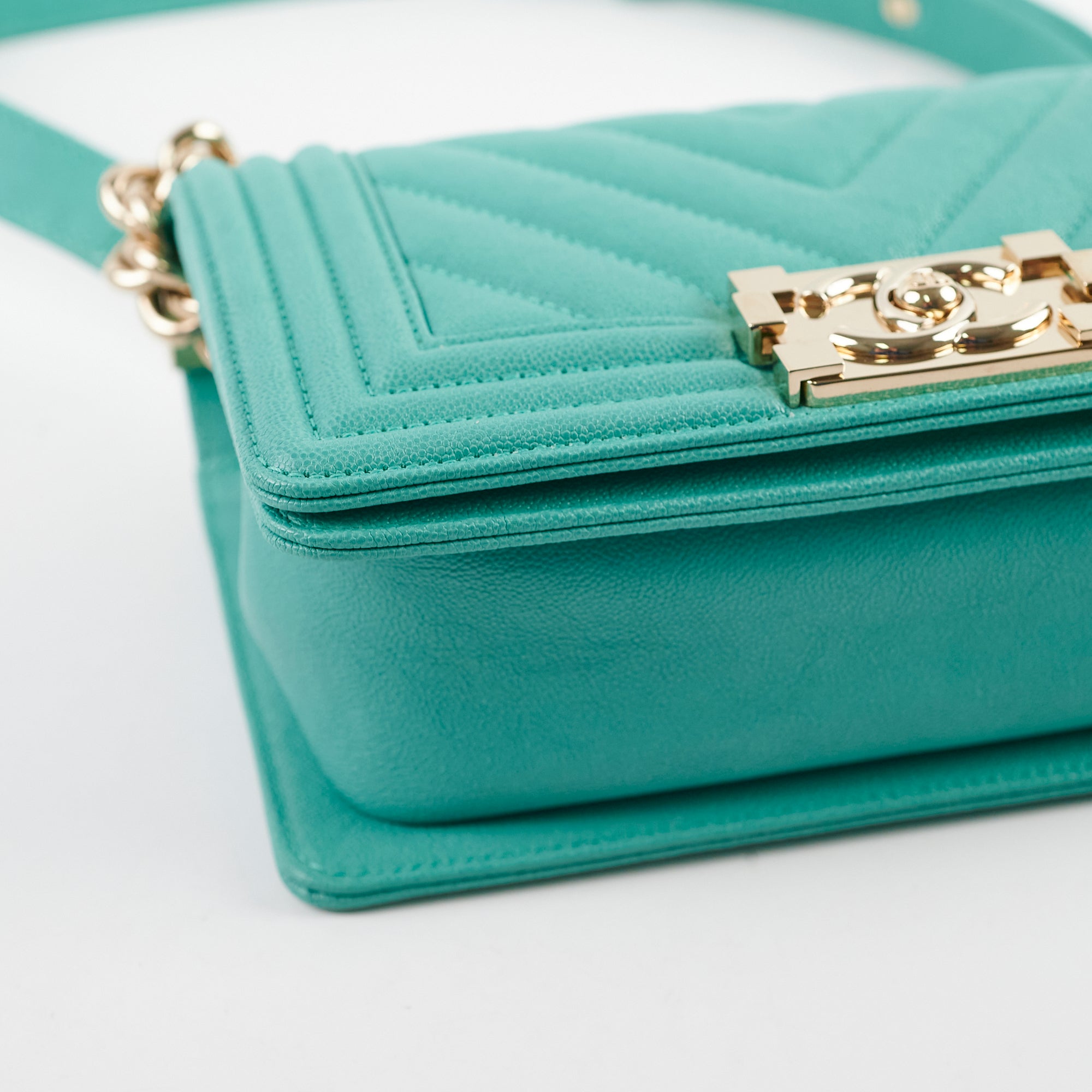Chanel Chevron Caviar Leather Small Boy Bag in Turquoise - Luxury Crossbody Purse for Women, Perfect for Parties & Evening Events
