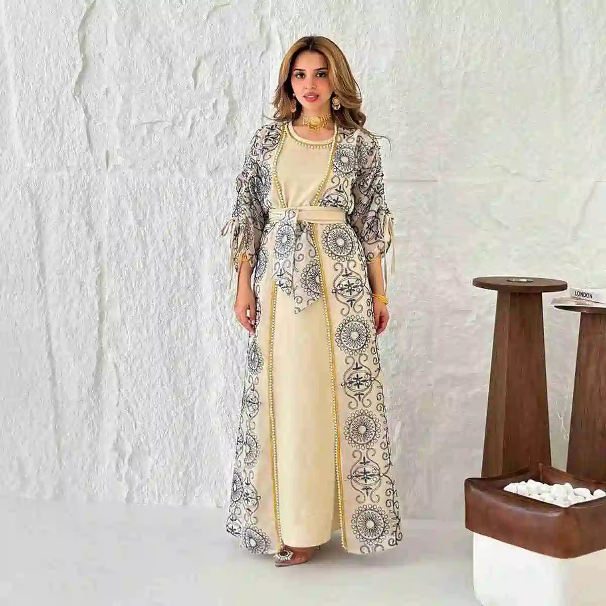 Elegant 2-Piece Eid Caftan Set with Embroidery & Sleeveless Inner Dress - Perfect for Eid Celebrations, Weddings & Special Occasions #24432