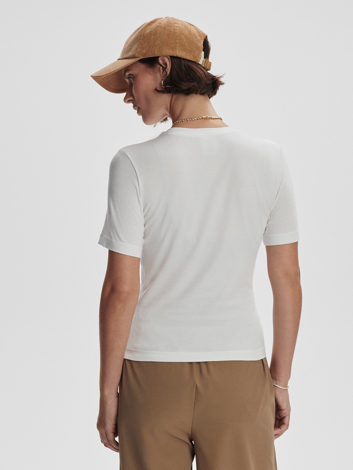 Varley Regina Fitted Tee for Women - Soft Cotton Slim Fit Short Sleeve T-Shirt in White | Perfect for Casual Wear, Workout & Everyday Outfits