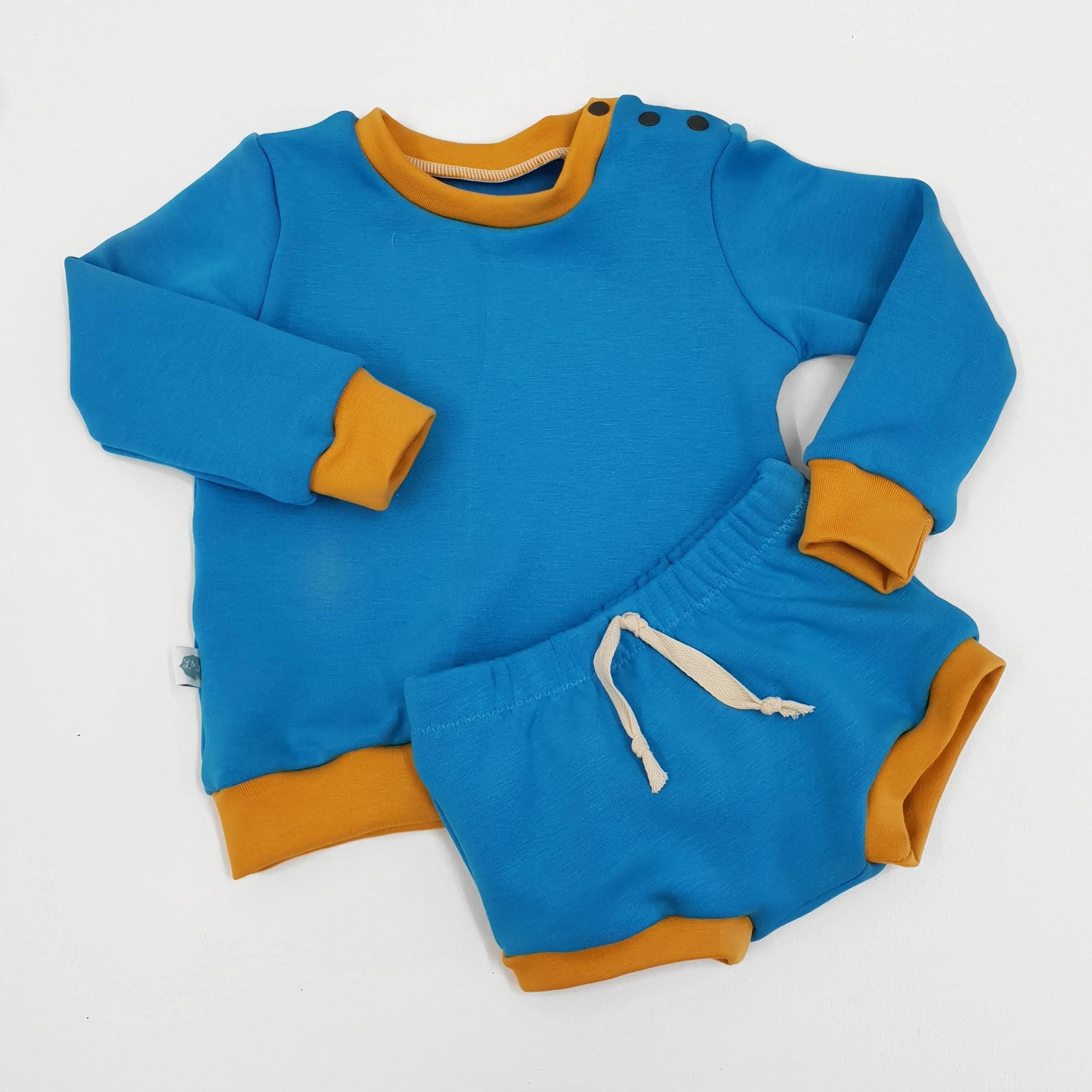 Vintage Color Block Blue Sweatshirt for Men & Women | Retro 90s Style Pullover | Casual Comfort Wear for Street Fashion & Lounge