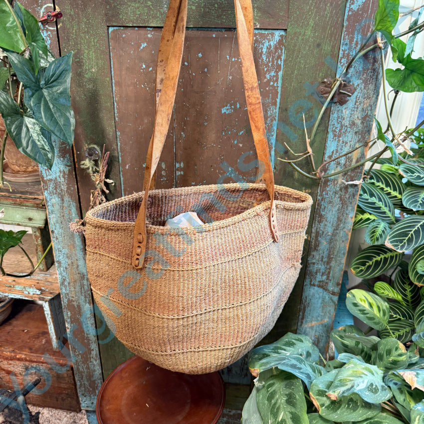 Vintage African Woven Sisal & Leather Market Tote Bag Purse - Handmade Boho Eco-Friendly Shoulder Bag for Women - Perfect for Grocery Shopping, Beach Trips & Farmers Market